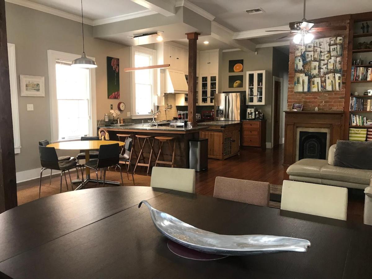 Eclectically Furnished In The Heart Of Nola Holiday home