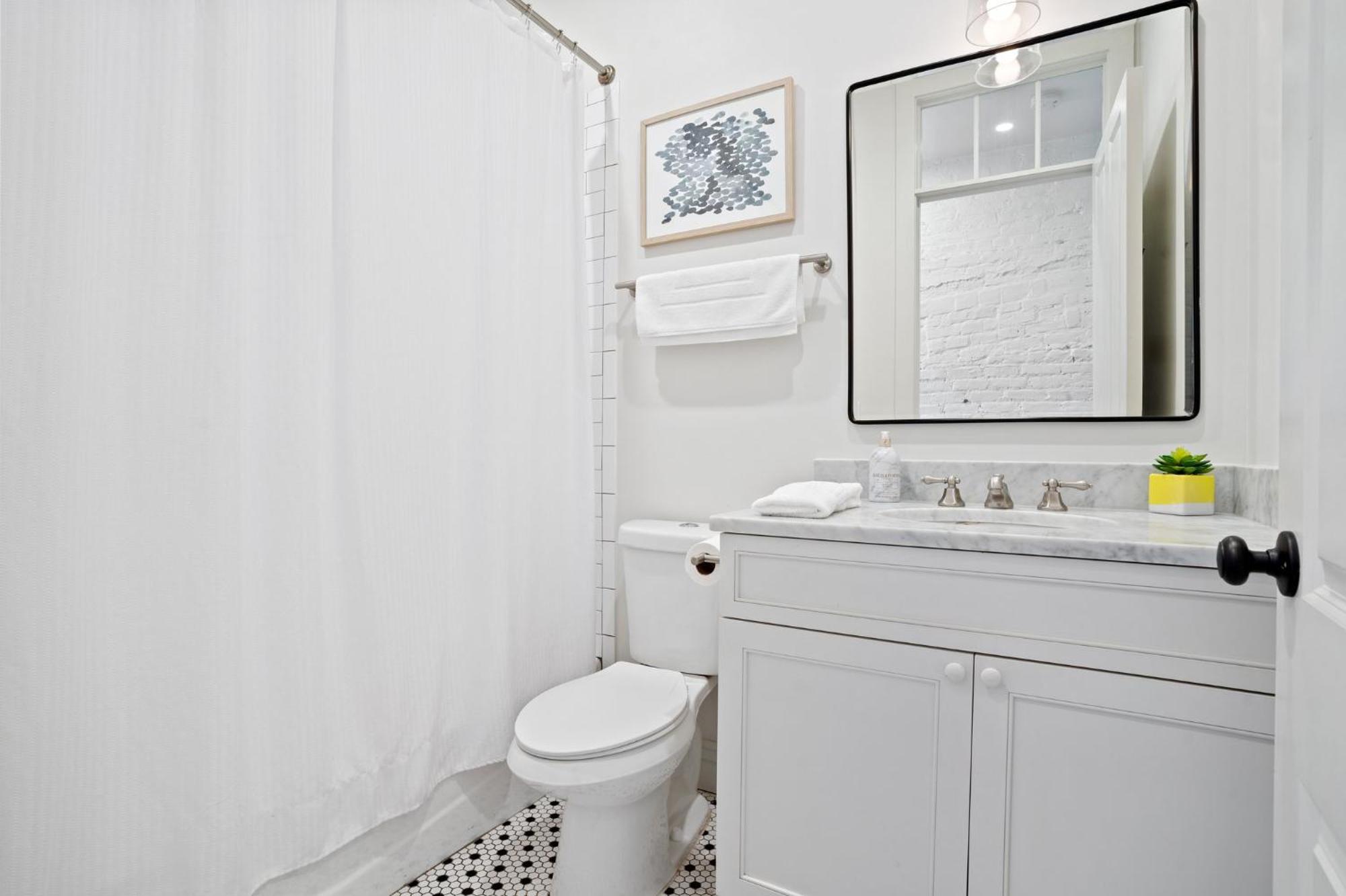 Hotel Charming Cbd 4br On Gravier Near Jazz & Dining *