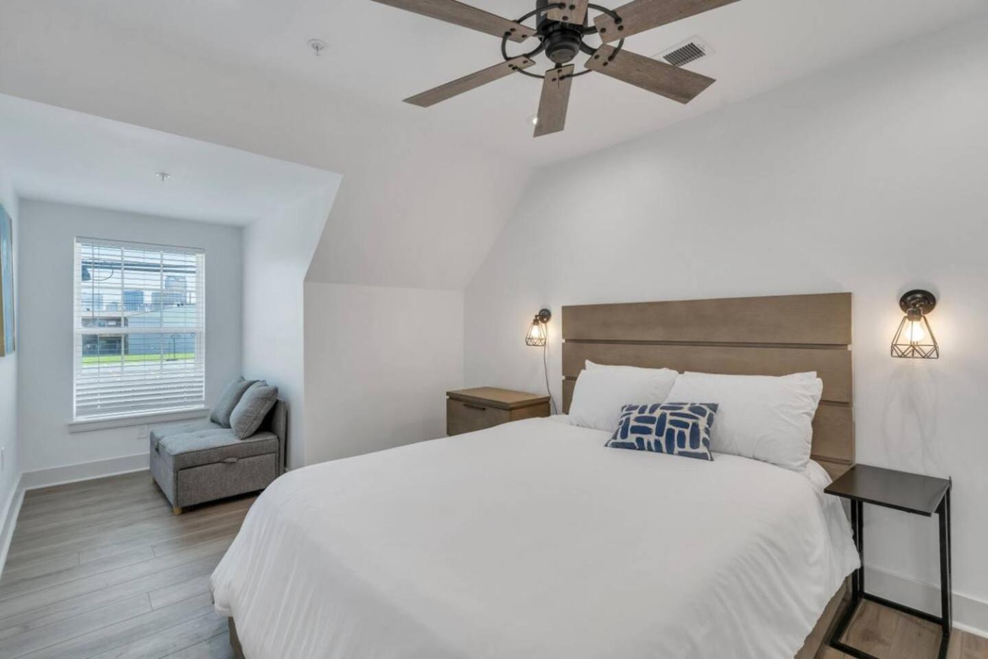 Spectacular Sleep 20 Near Fq W Pool Hotel New Orleans