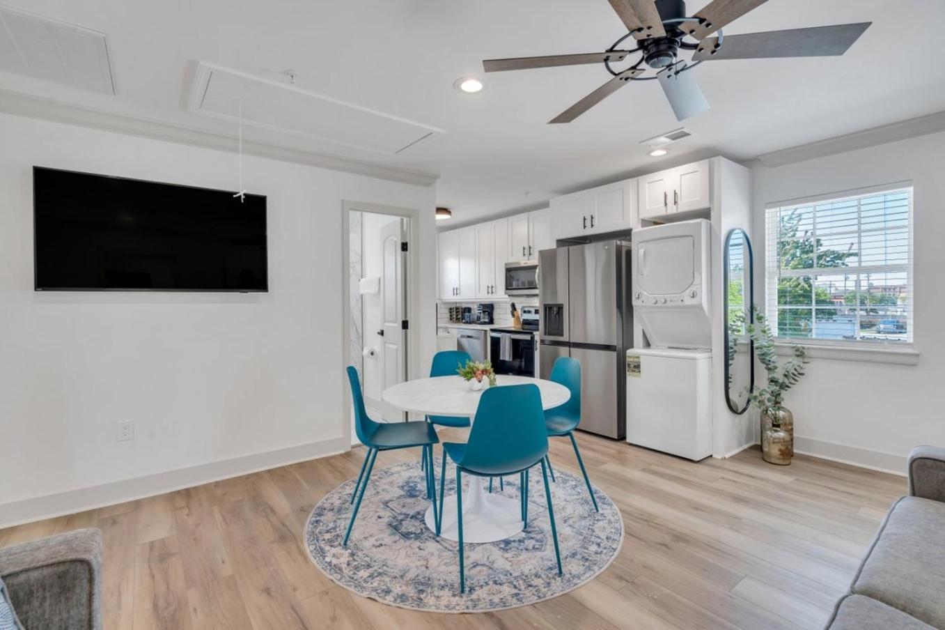Spectacular Sleep 20 Near Fq W Pool Hotel *