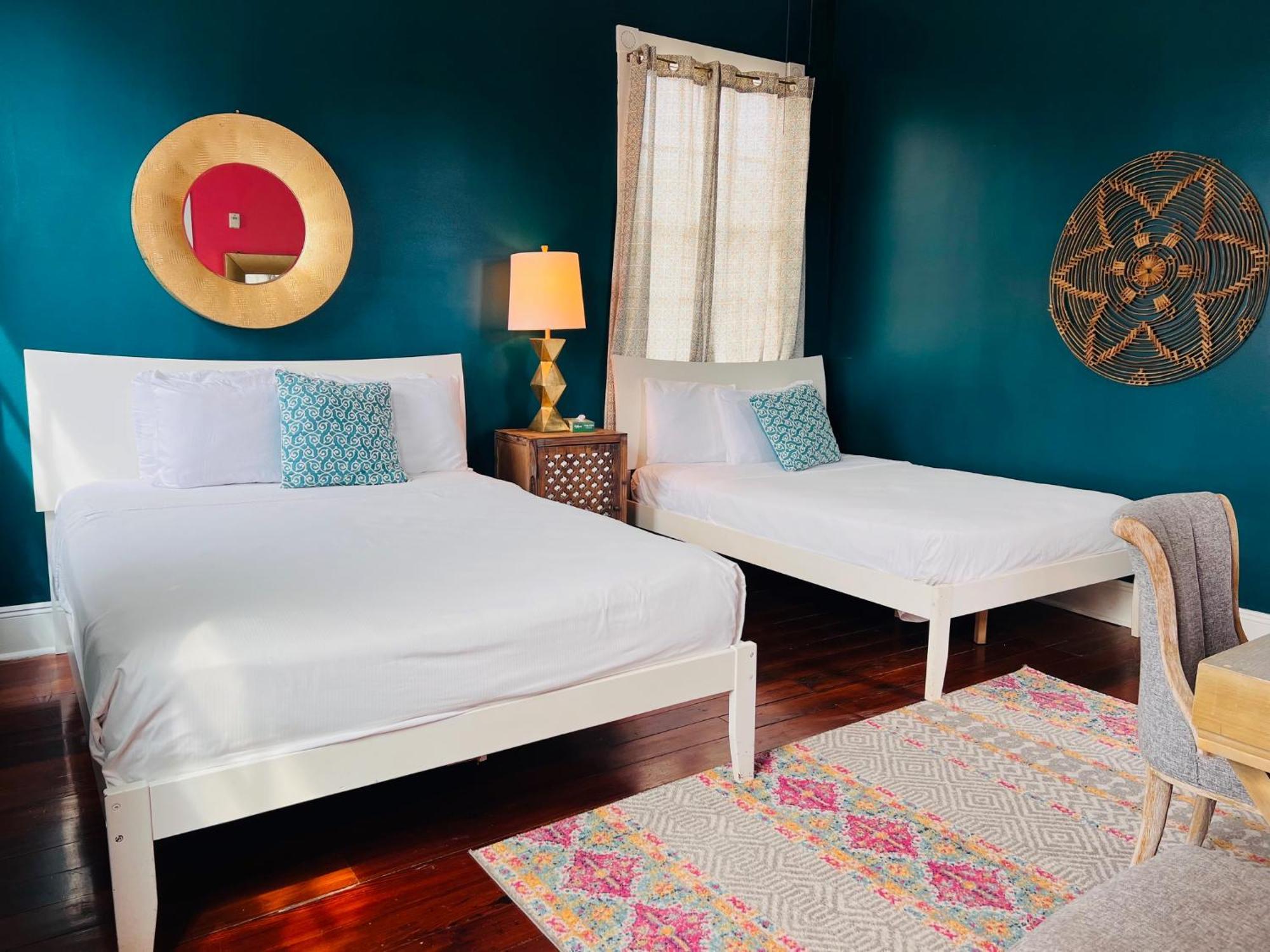 Creole Gardens And 3*