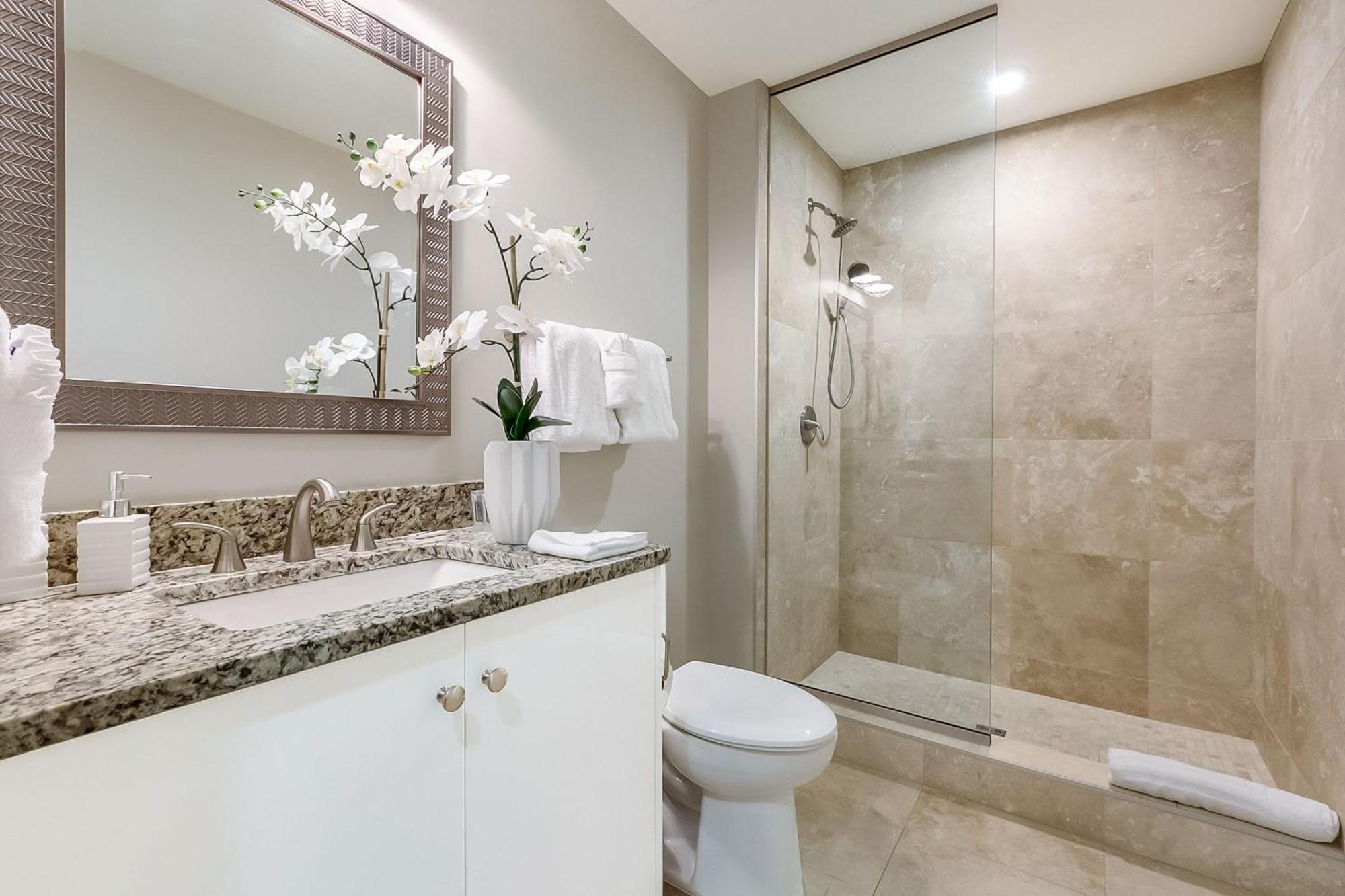 Apartment Stylish 1-bed Just Moments Away From The Charming French Quarter *