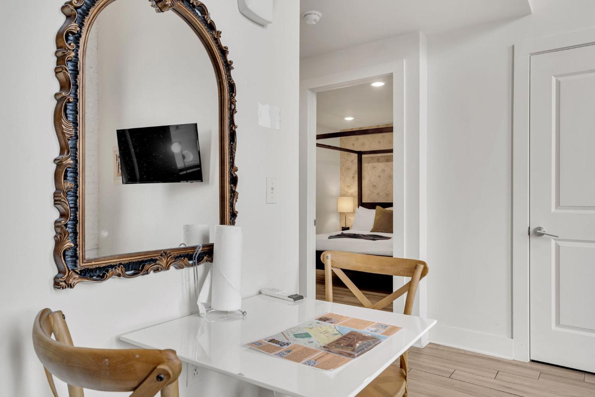1 Bedroom Loft On Frenchmen St Hotel *