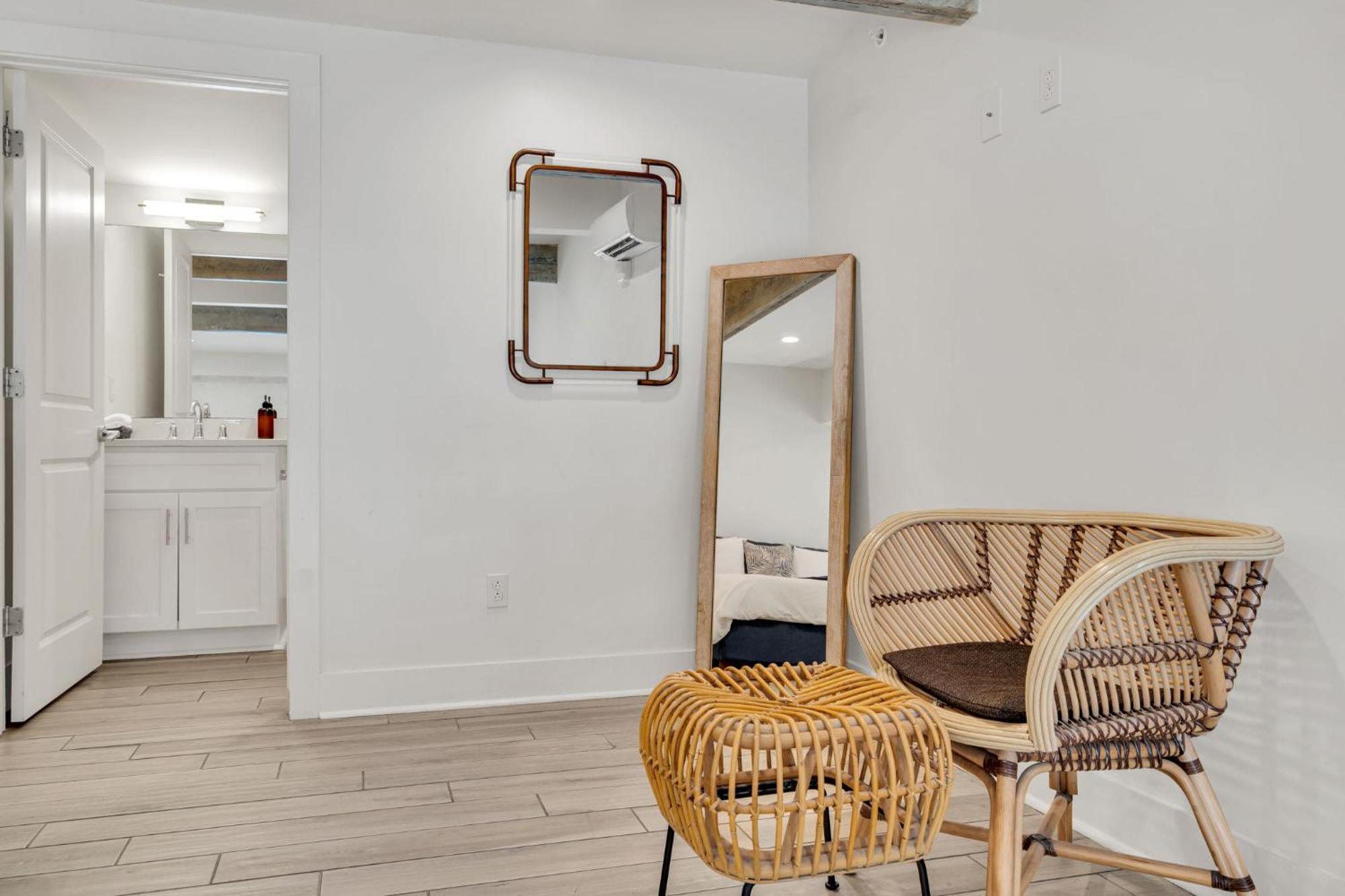 2 Bedroom Loft In The French Quarter New Orleans