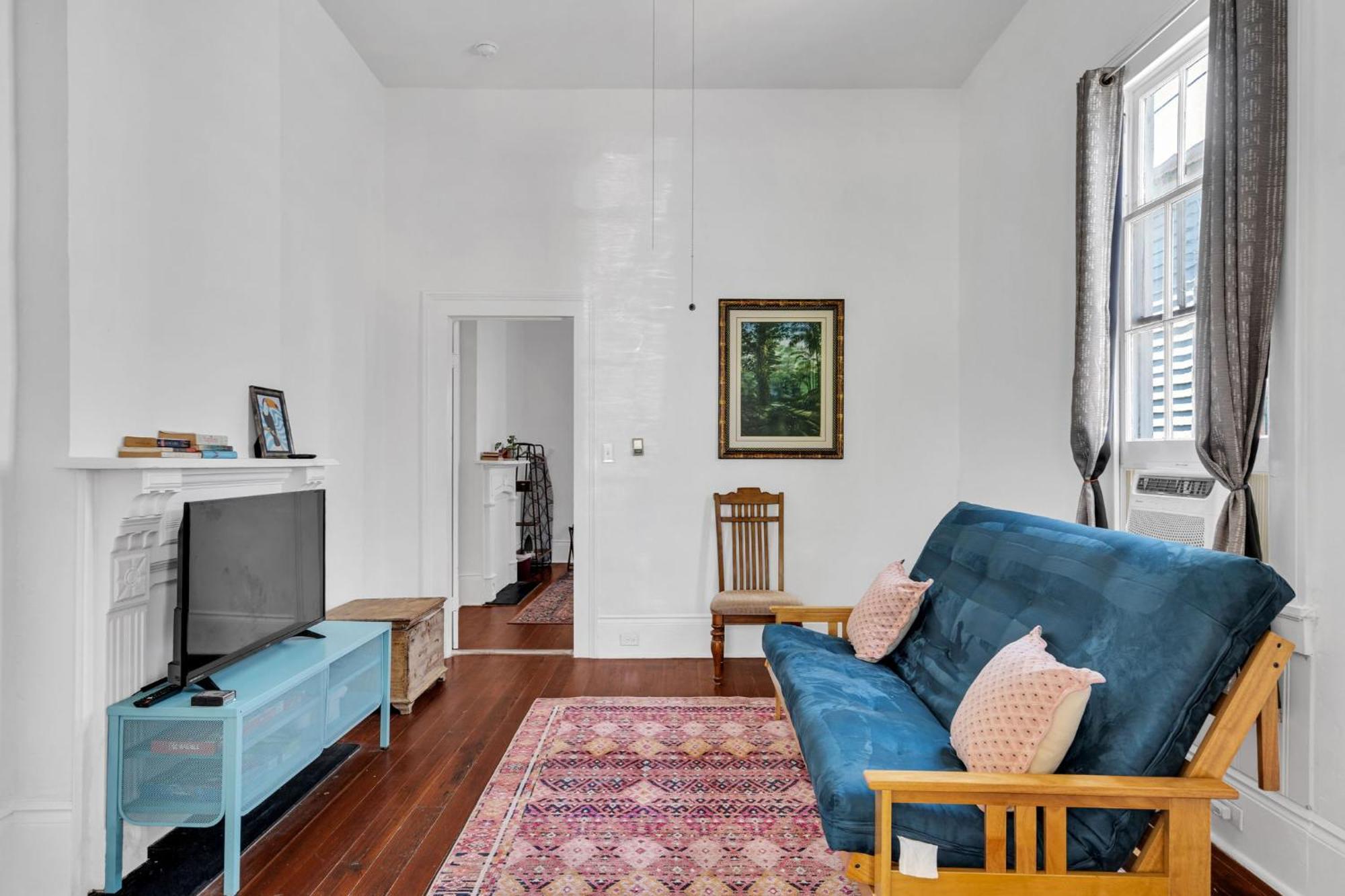 Classic Bywater Shotgun Great Location In Apartment *