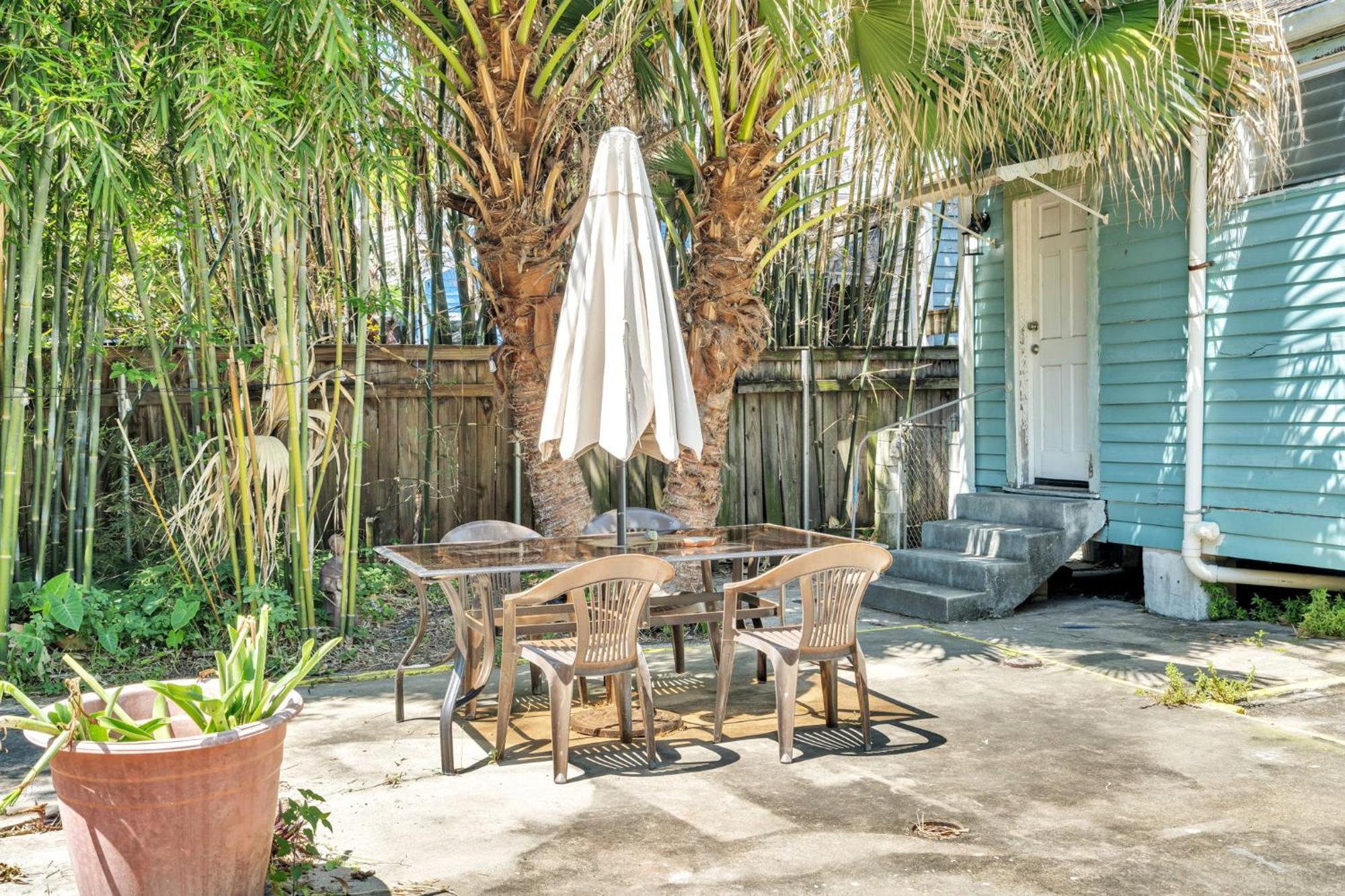 Classic Bywater Shotgun Great Location In New Orleans