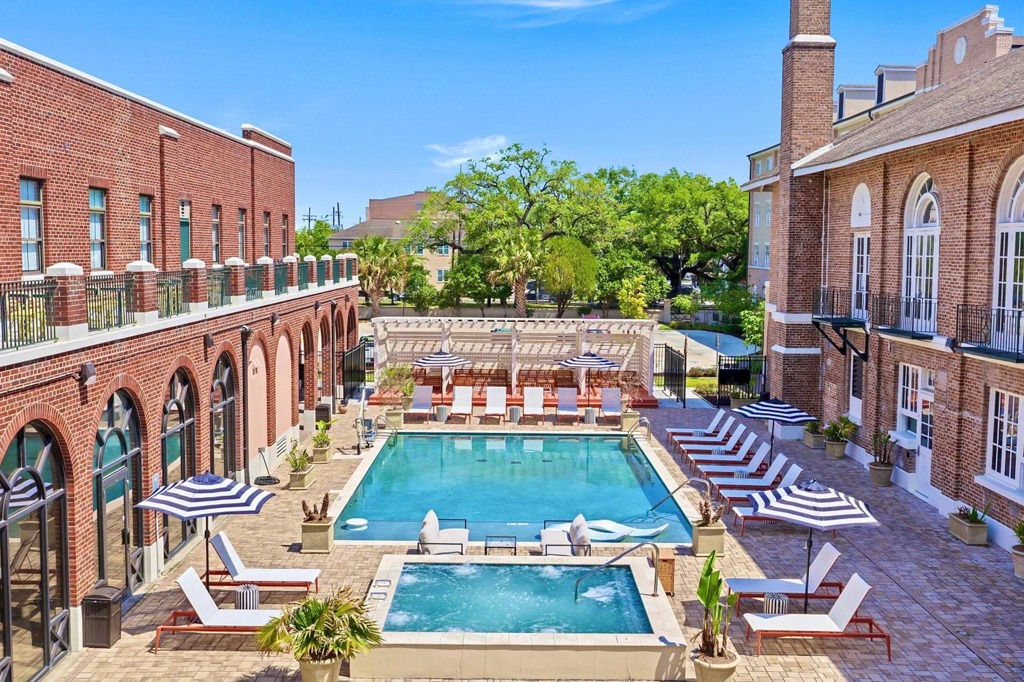 Bywater Aparthotel
