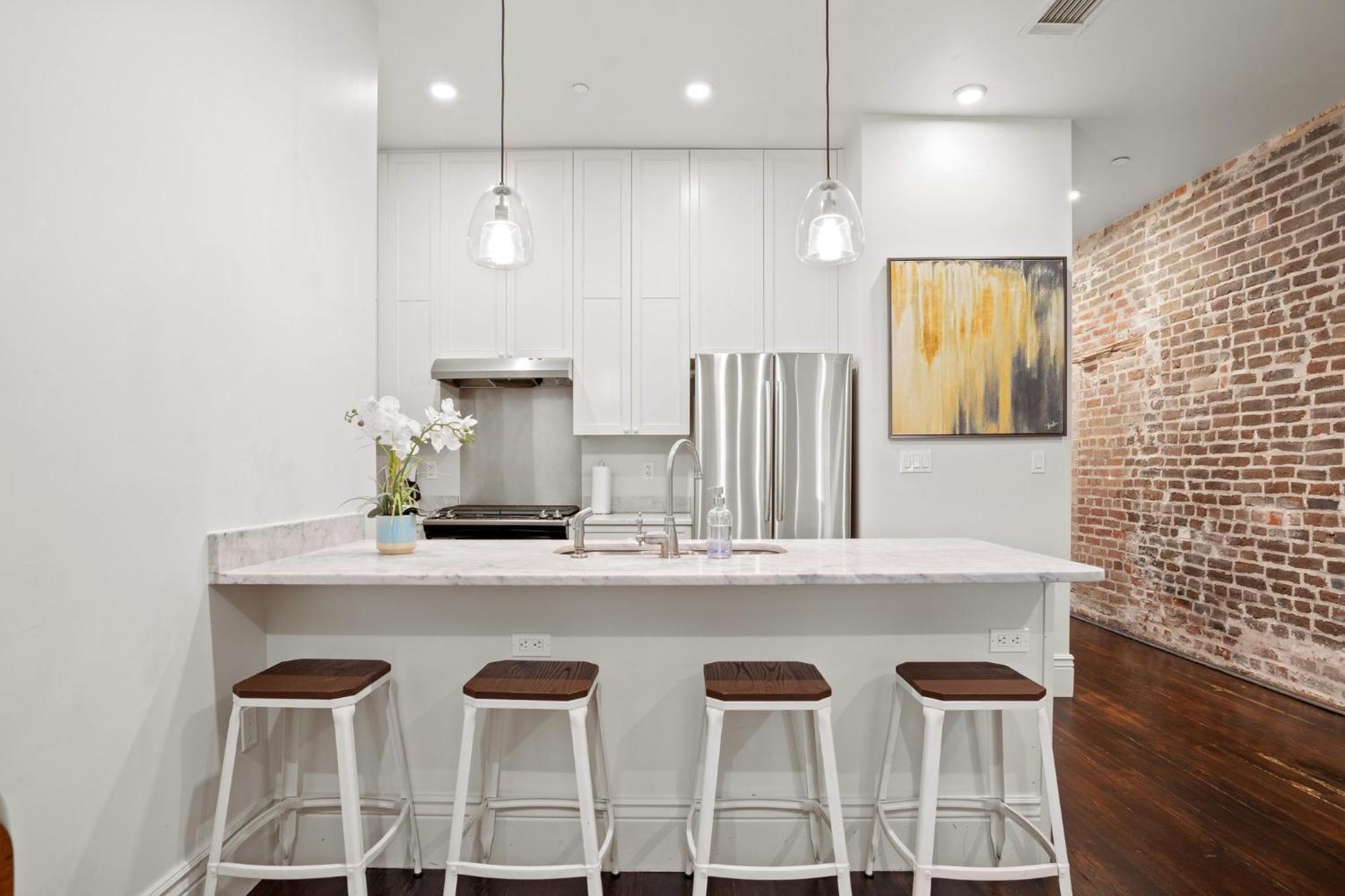 Downtown Nola 4br Sazerac