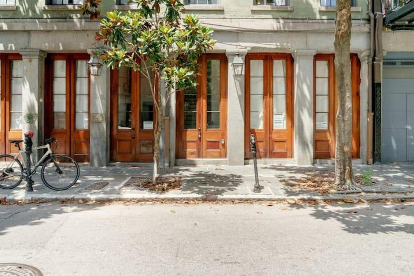 Downtown Nola 4br Sazerac Hotel