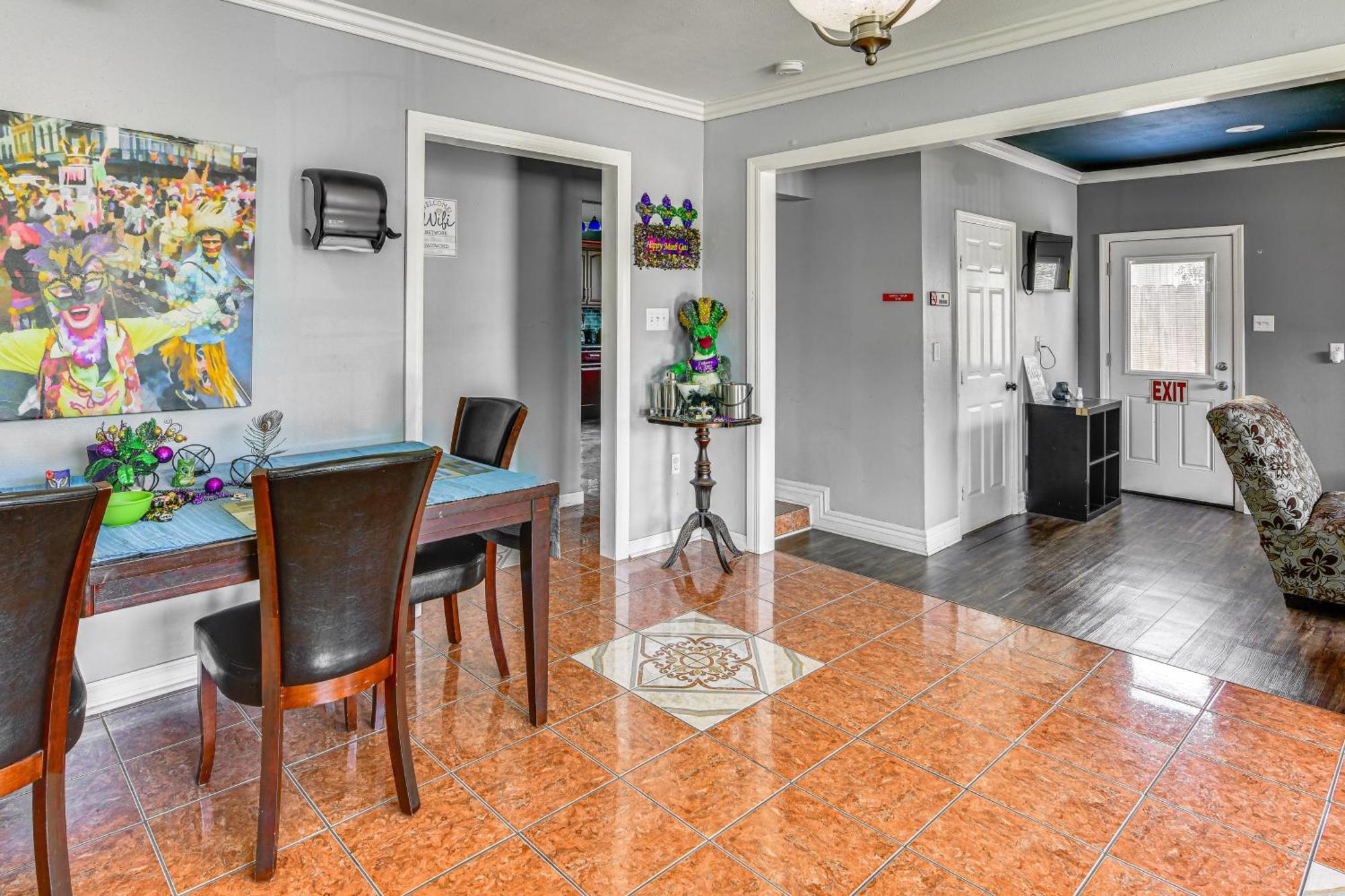 Holiday home Nola With Porch And Grill 4 Mi To French Quarter