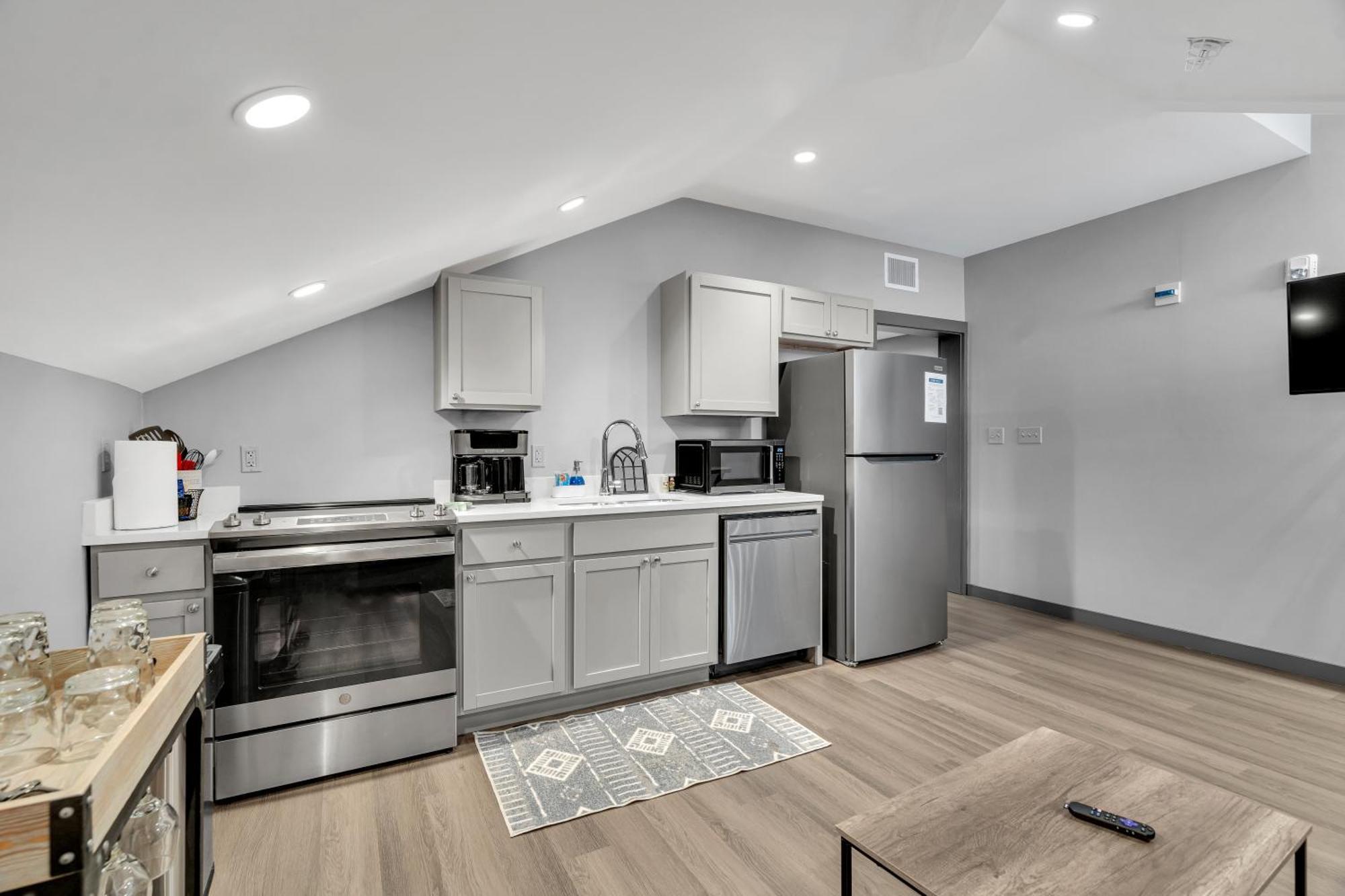 Apartment Bywater At 4200 St Claude Avenue New Orleans