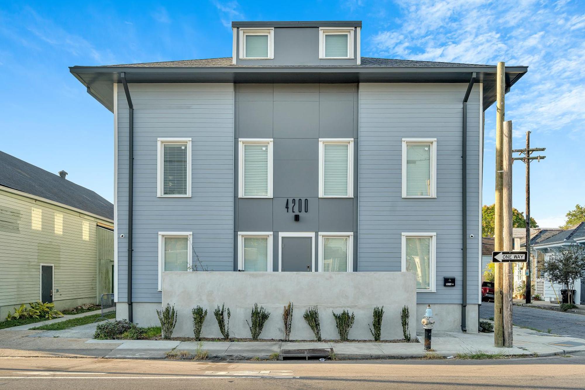 Bywater At 4200 St Claude Avenue * New Orleans