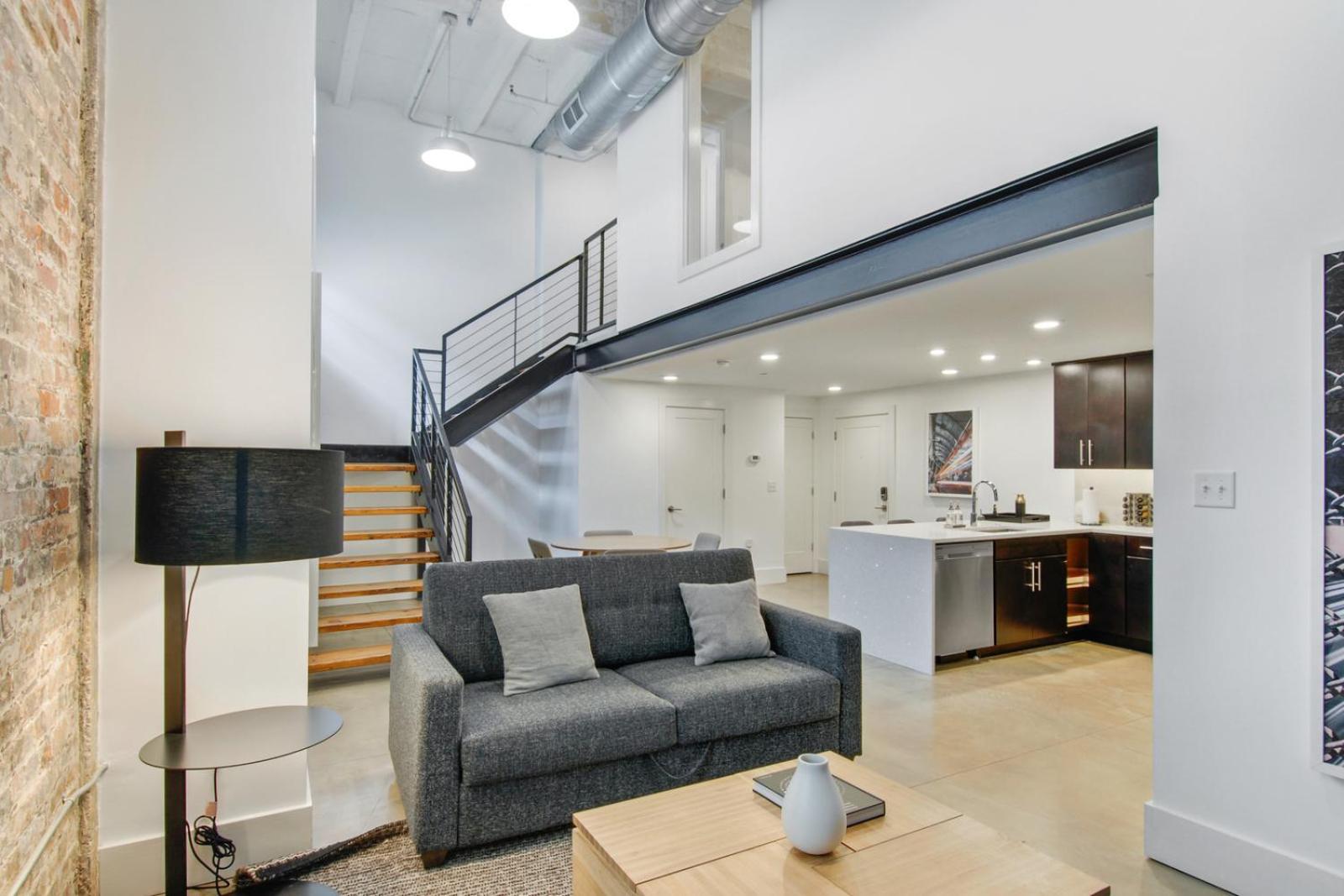 Roami At Motorworks 4*