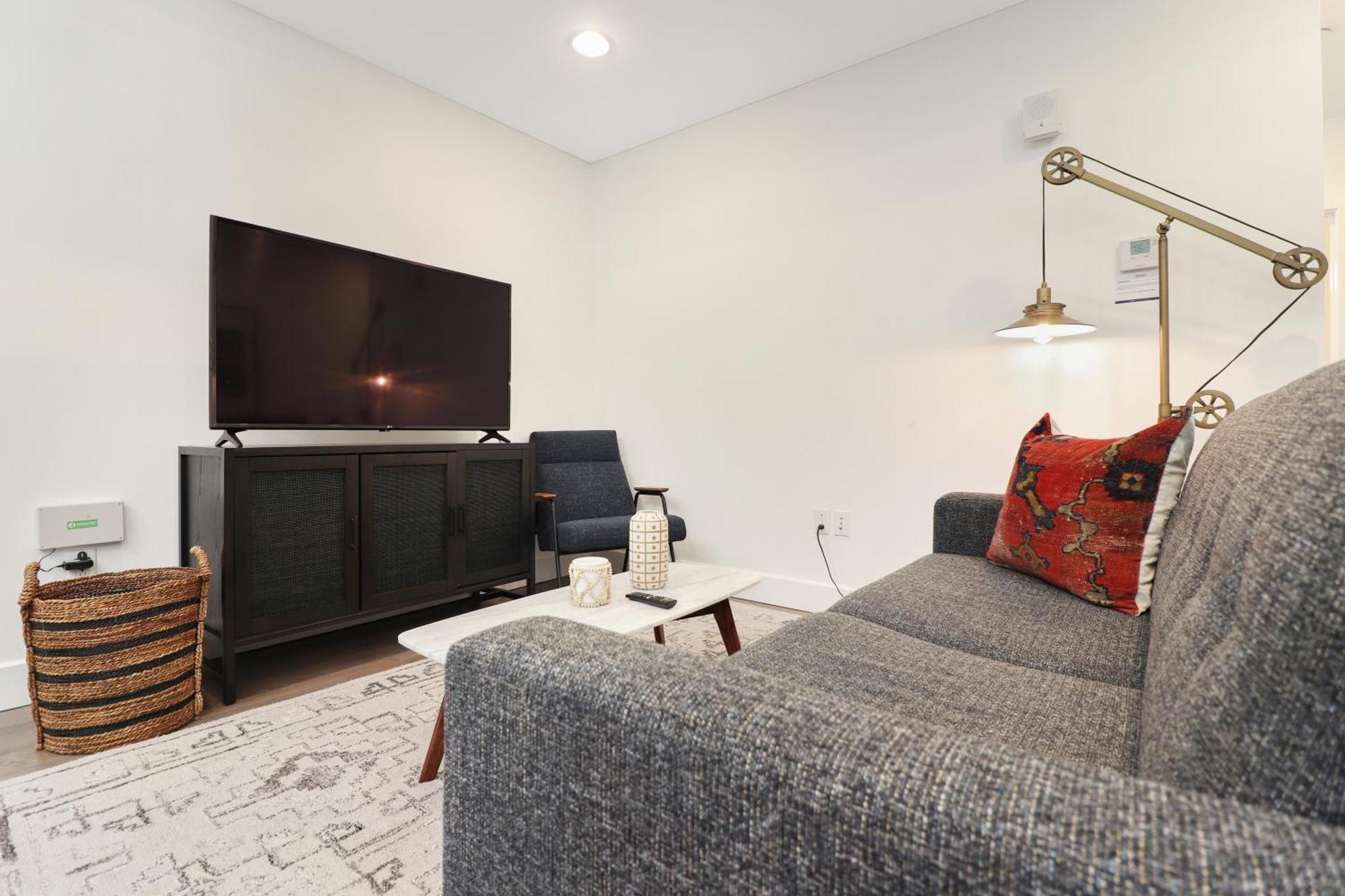 Aparthotel Roami At Bourbon Place New Orleans