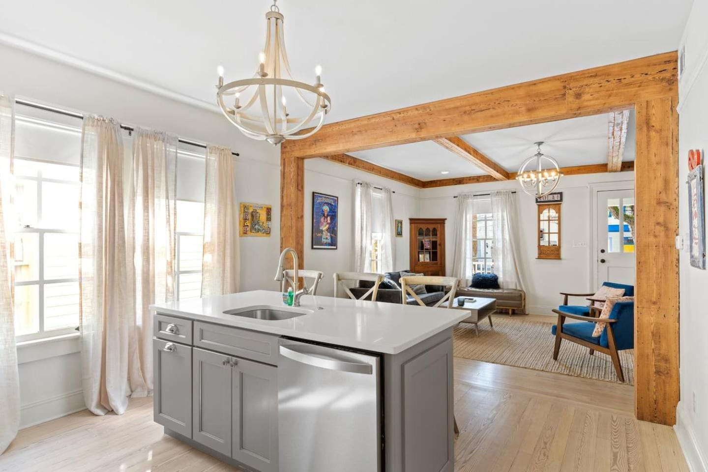 Magazine St 3br W Private Pool & Patio New Orleans