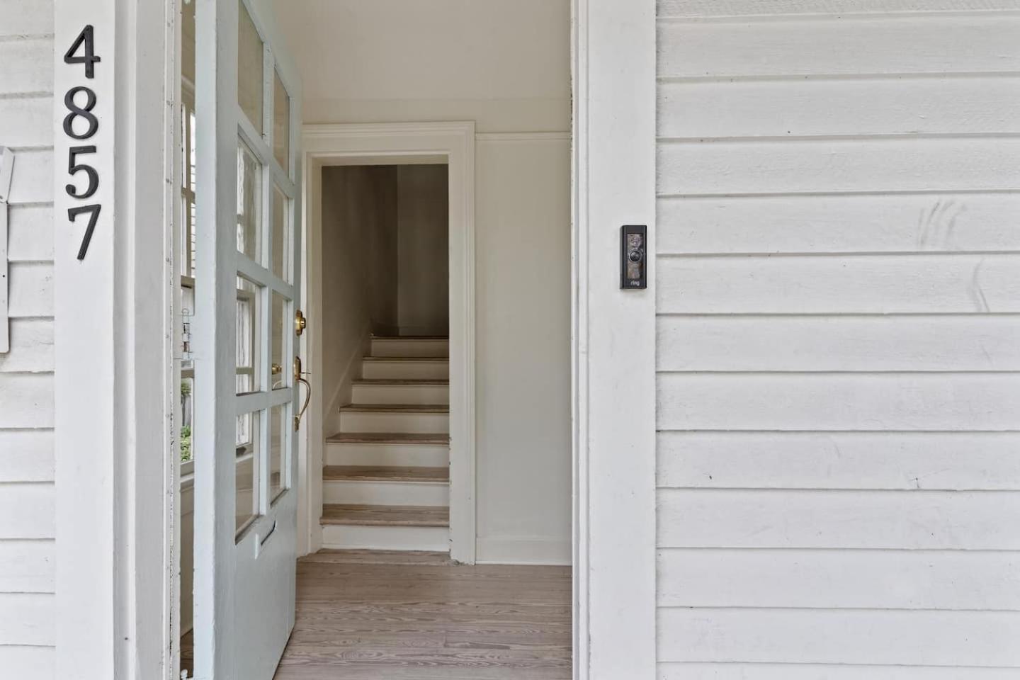 Magazine Street Balcony Retreat Holiday home