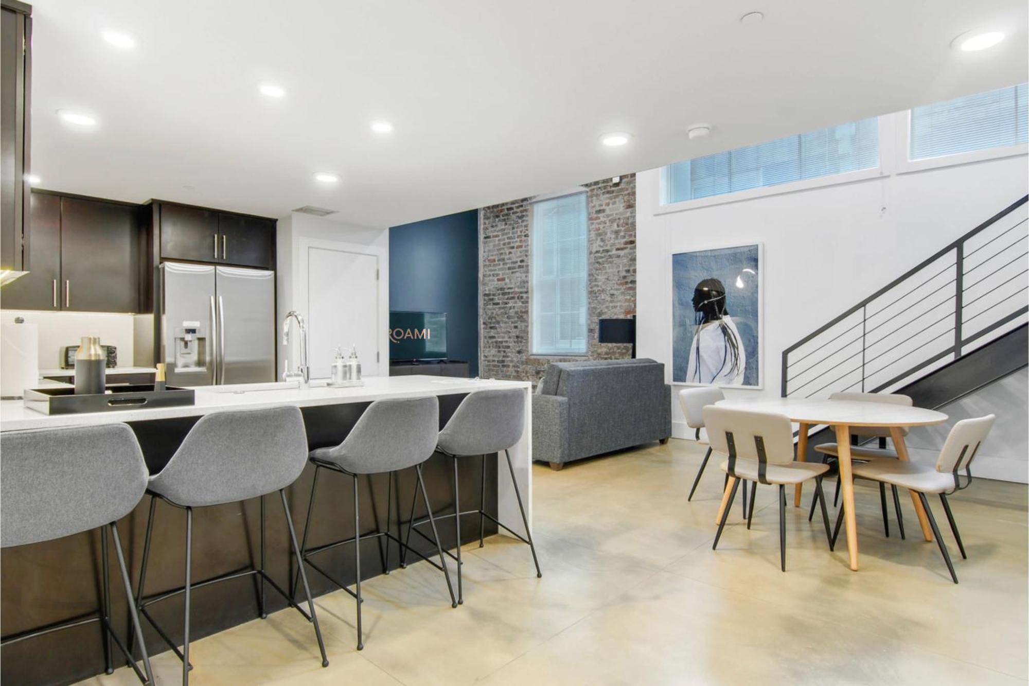 Roami At Motorworks 4*