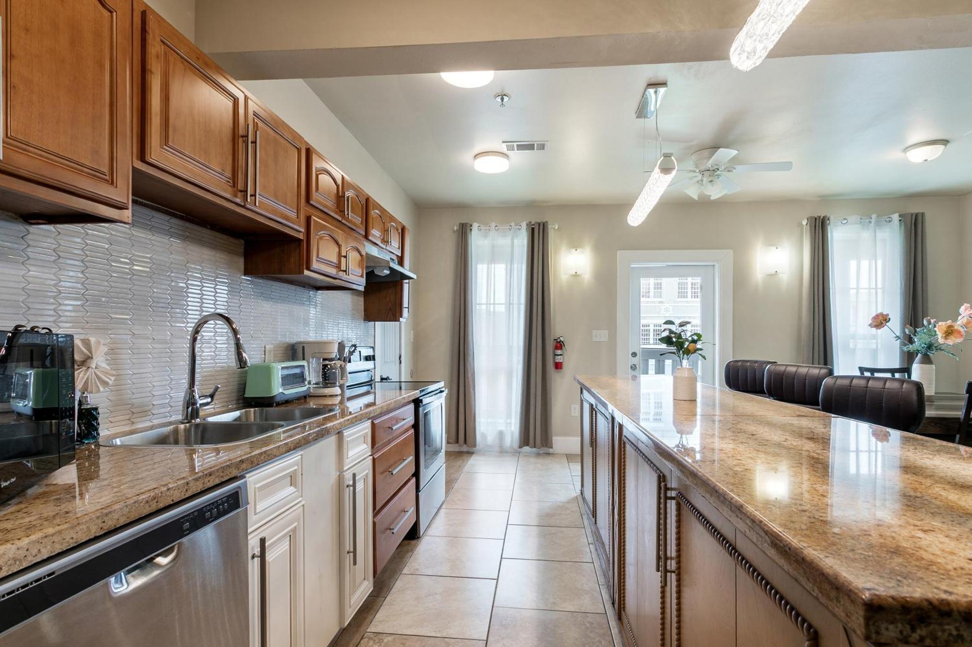 Apartment Stunning Near French Quarter New Orleans