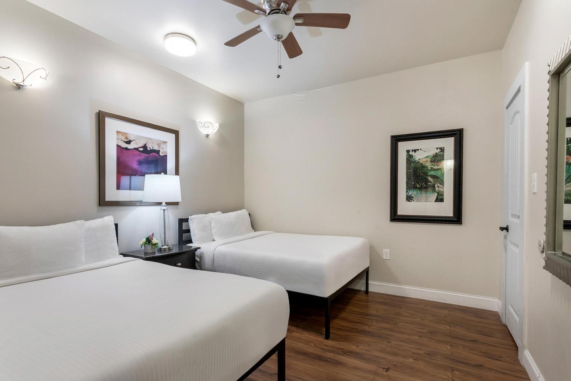 Fully-furnished 4br Near Fq Apartment New Orleans