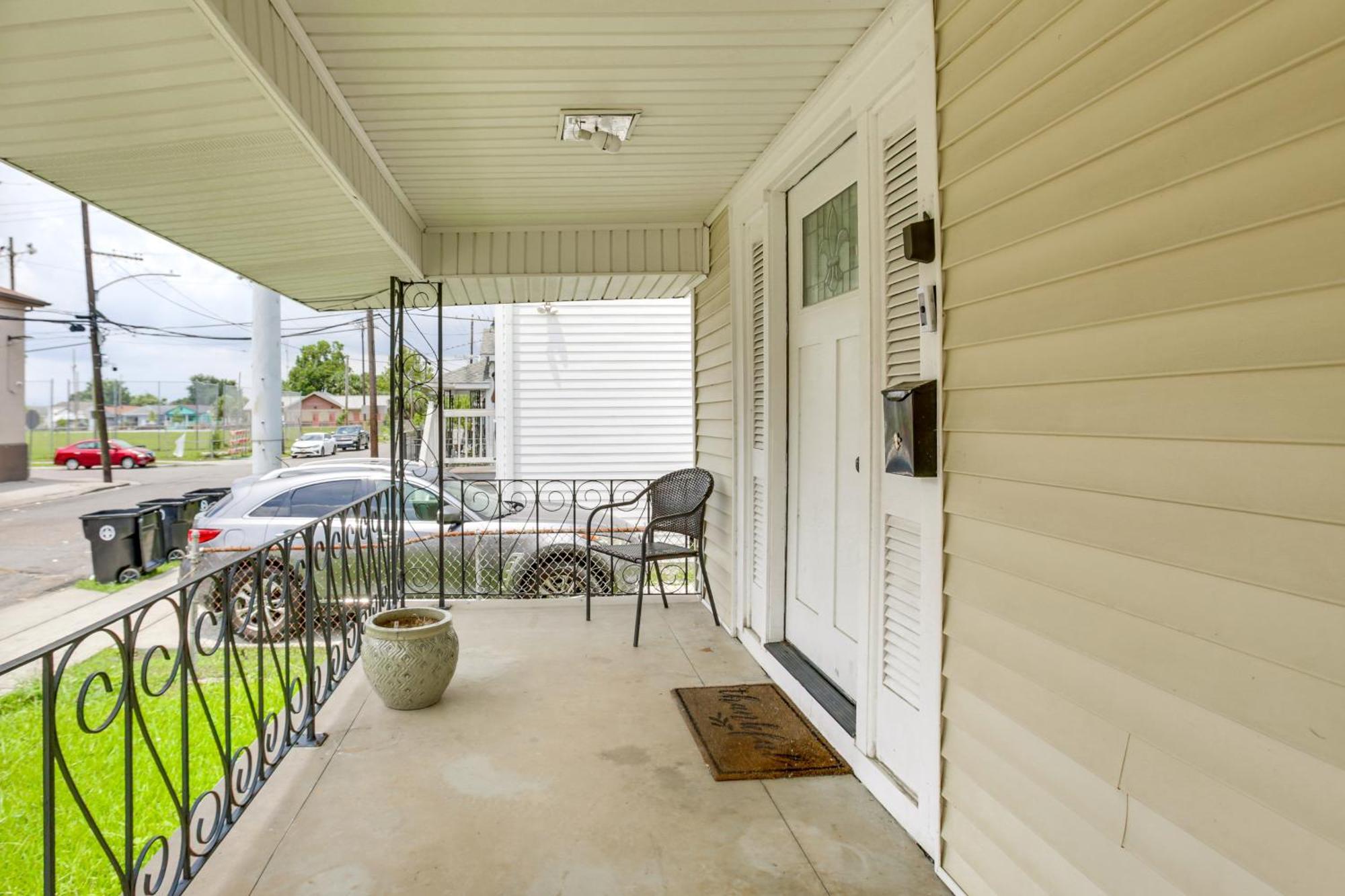 Holiday home Work And Play Colorful In Heart Of Nola! *