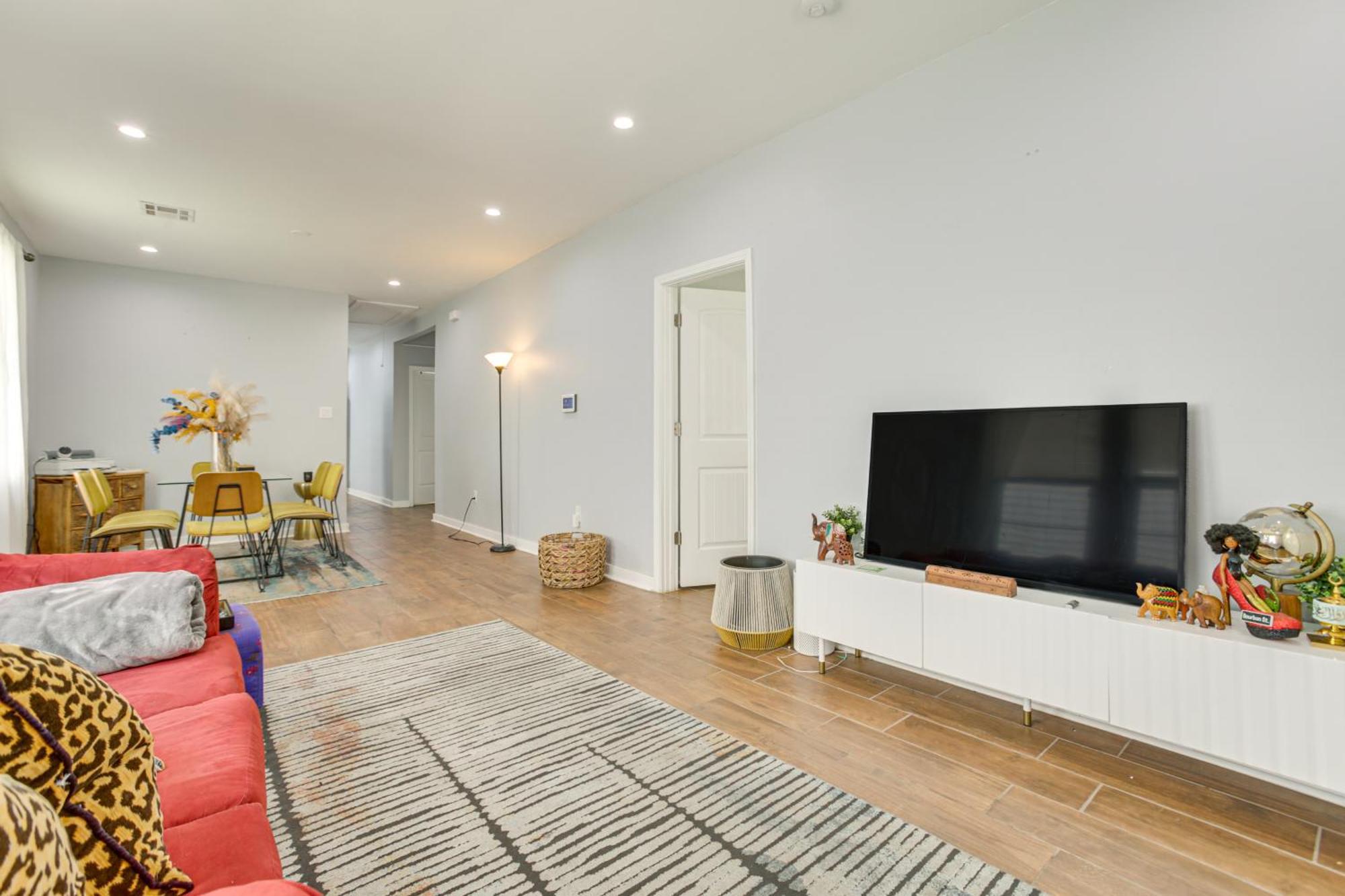 Work And Play Colorful In Heart Of Nola!