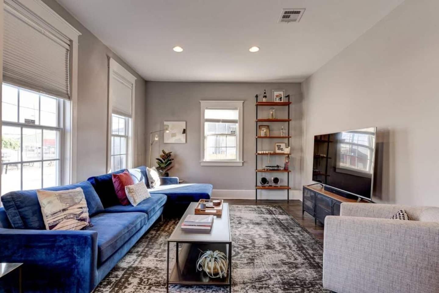 Uptown Retreat W Yard Spring Festival Escape Holiday home New Orleans