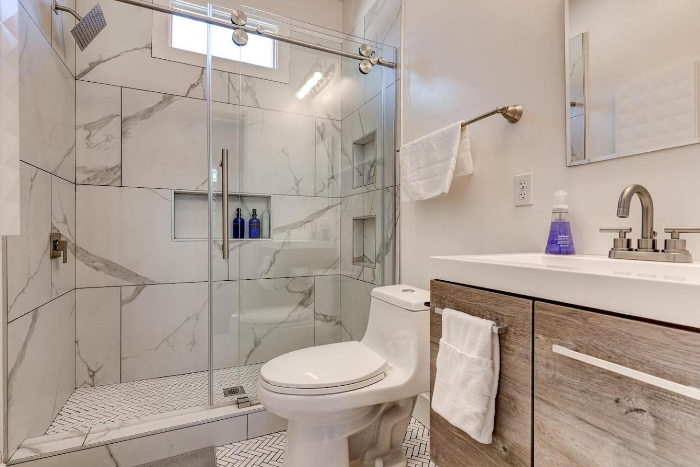 Uptown Retreat W Yard Spring Festival Escape * New Orleans