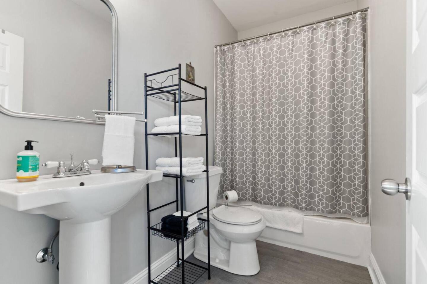 Pet-friendly Festival Season Getaway Holiday home New Orleans