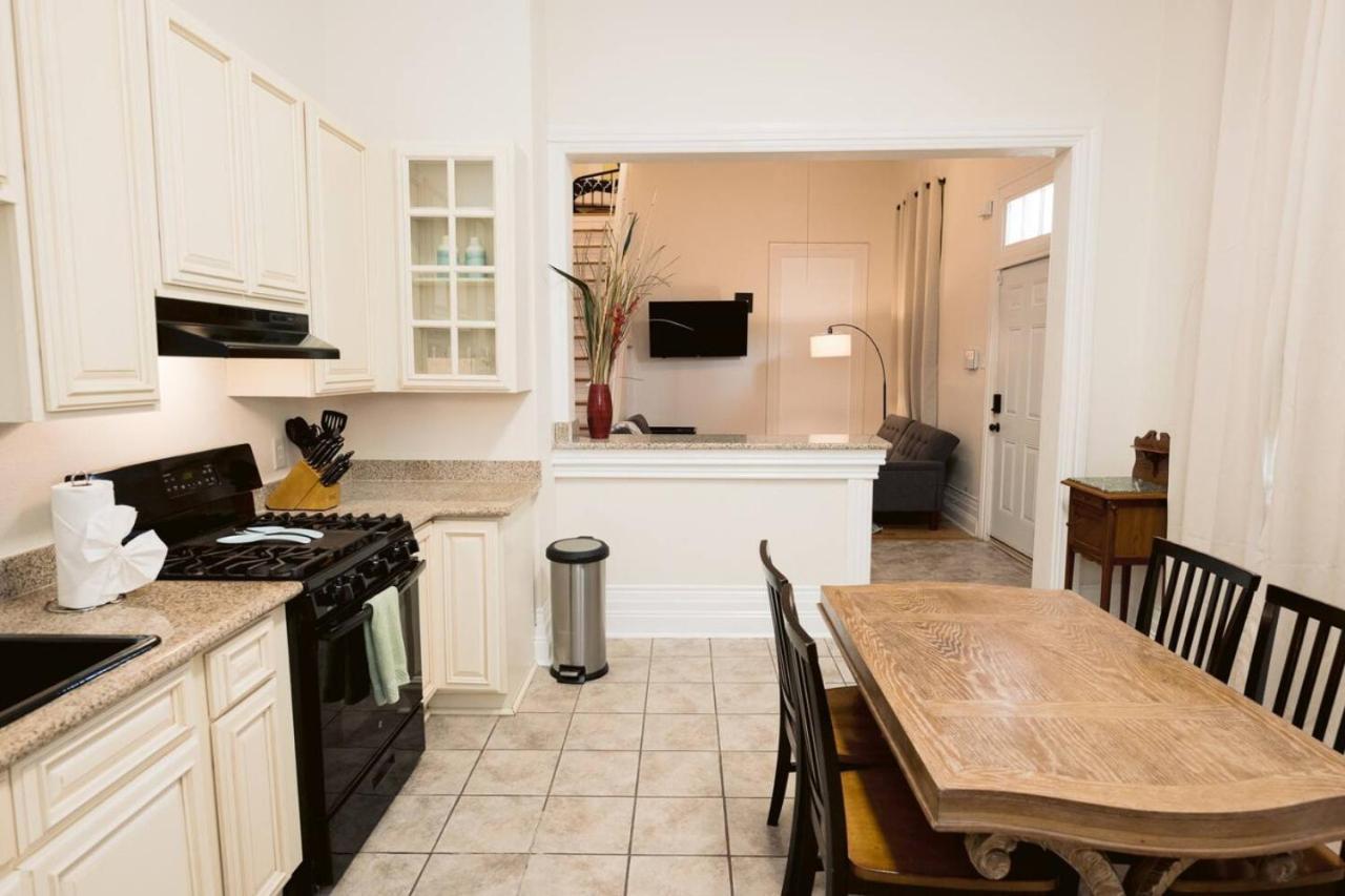 Holiday home Monthly - Dumaine Historic Gem - Front House 1bed *