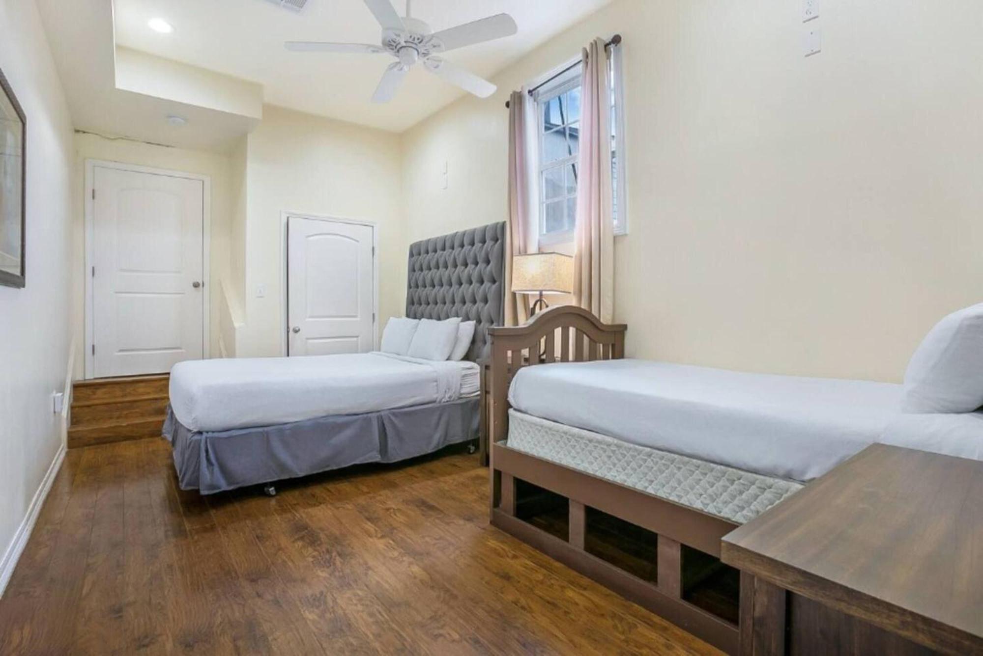 Spacious On Carondelet Street Close To The French Quarter New Orleans