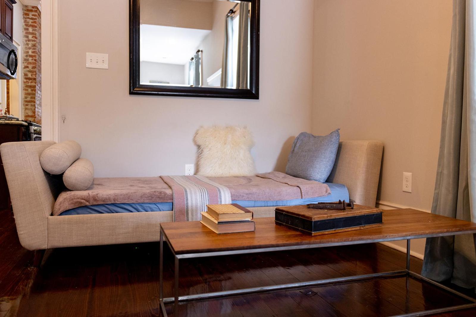 Historic Marigny House Mins To French Quarters! Holiday home *