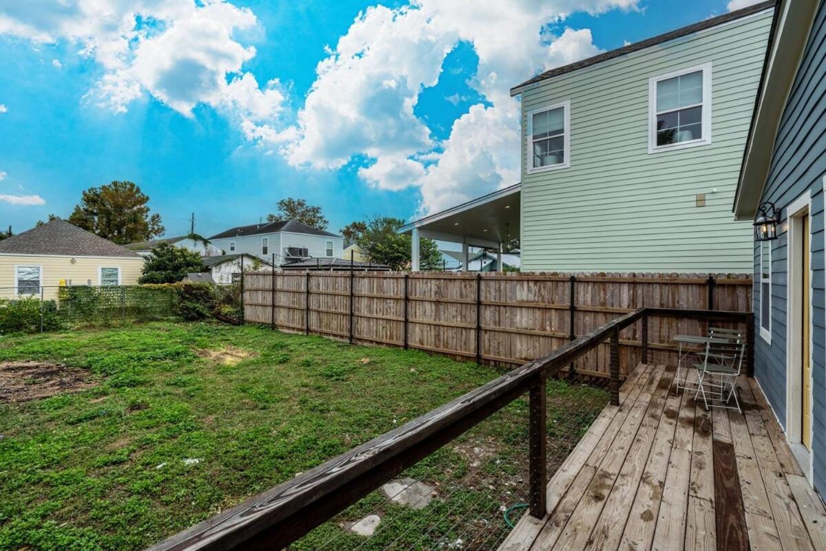 Near St Charles 10 Min From French Quarter * New Orleans