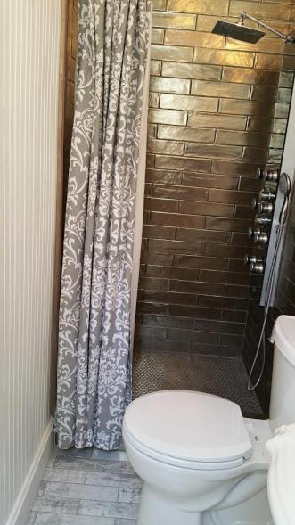 Walker Mansion On St Charles Ave - Unit 7 *