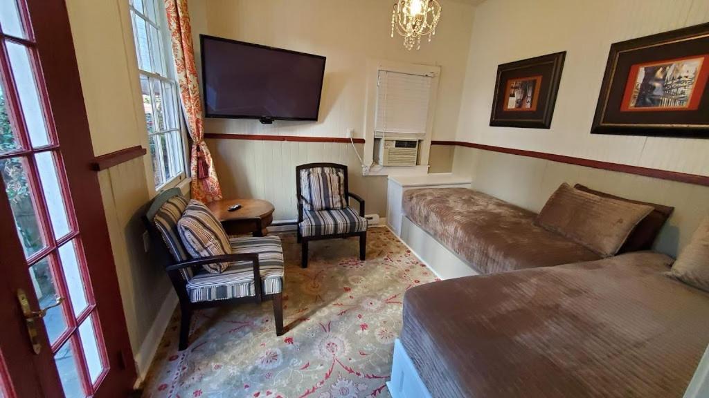 Apartment Walker Mansion On St Charles Ave - Unit 7 New Orleans