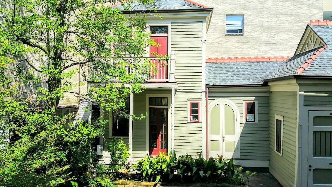 Walker Mansion On St Charles Ave - Unit 7 Apartment New Orleans