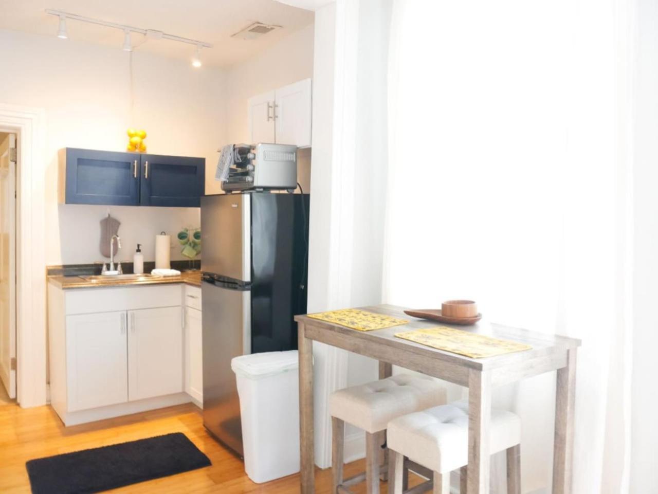 Dumaine Historic Gem - Front House 1bed New Orleans