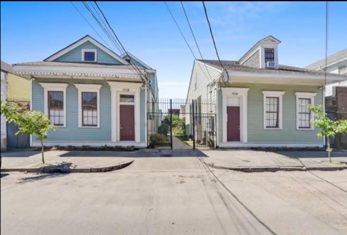 Cute 1bed 1bath Walk To French Q And Bourbon St Apartment *