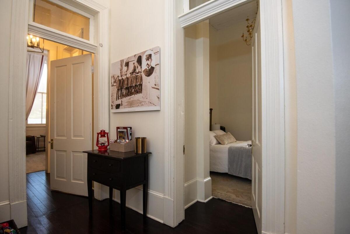 Engine 24 Firehouse 3* New Orleans