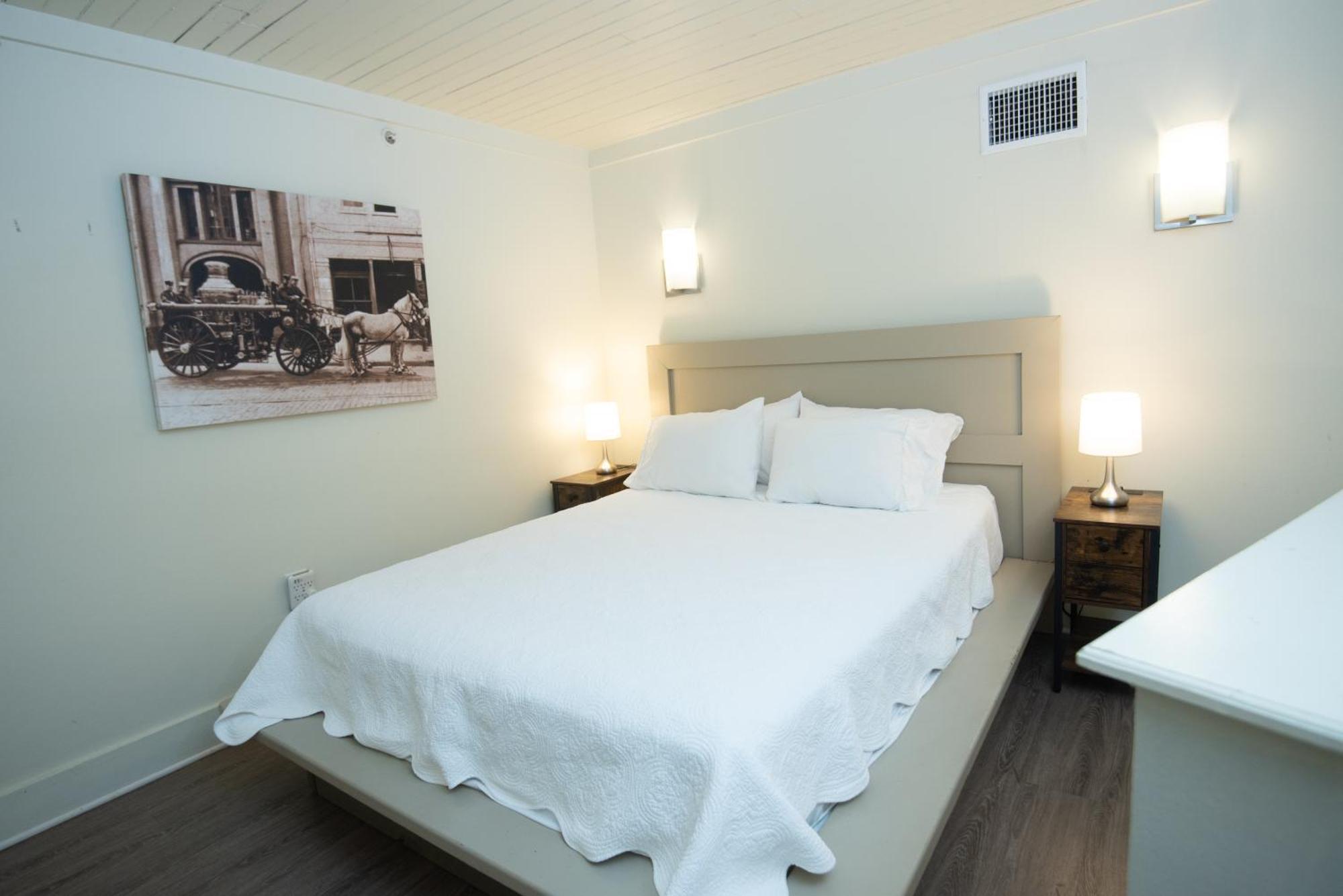 Engine 24 Firehouse Bed & Breakfast New Orleans