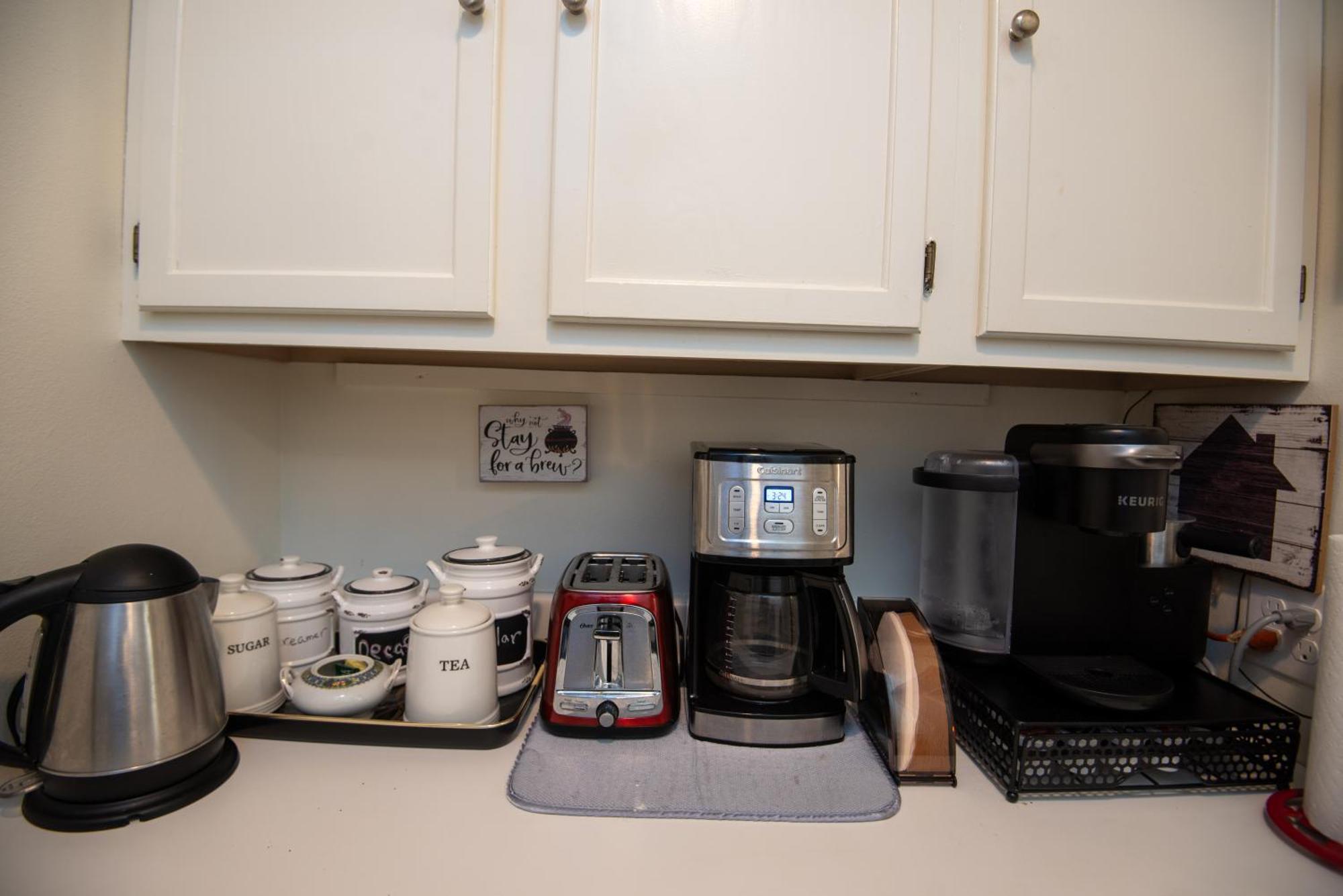 Engine 24 Firehouse Bed & Breakfast 3*