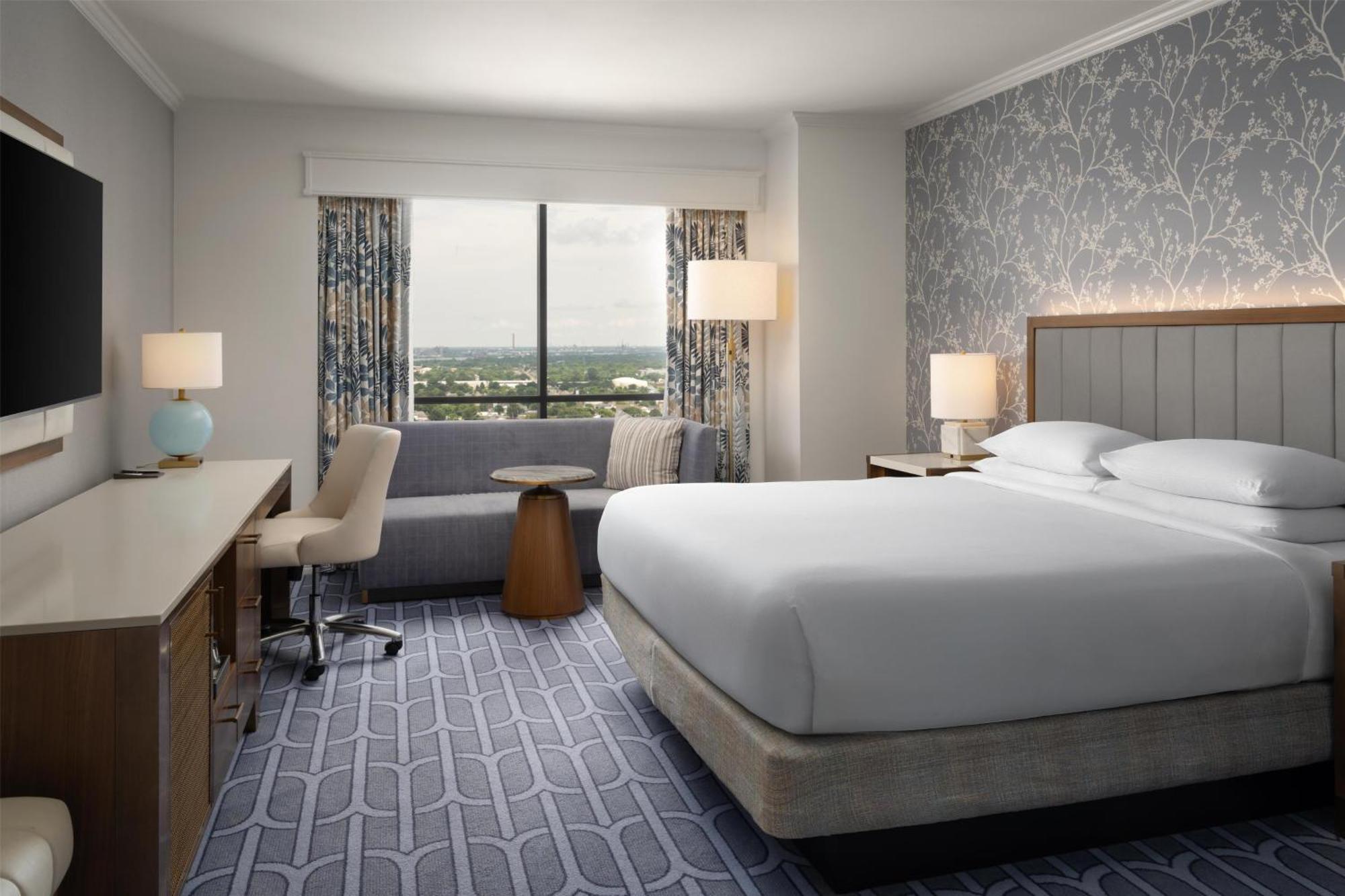 Hilton Riverside Hotel