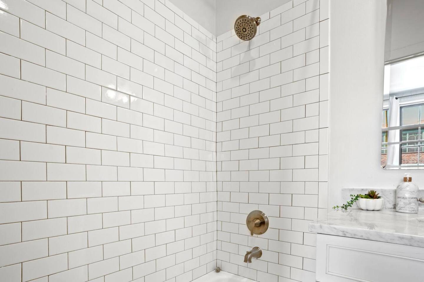 Group-friendly Near Bourbon Street Hotel