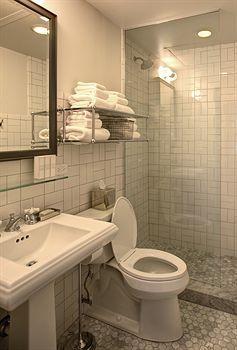 Q&c And Bar New Orleans, Autograph Collection Hotel