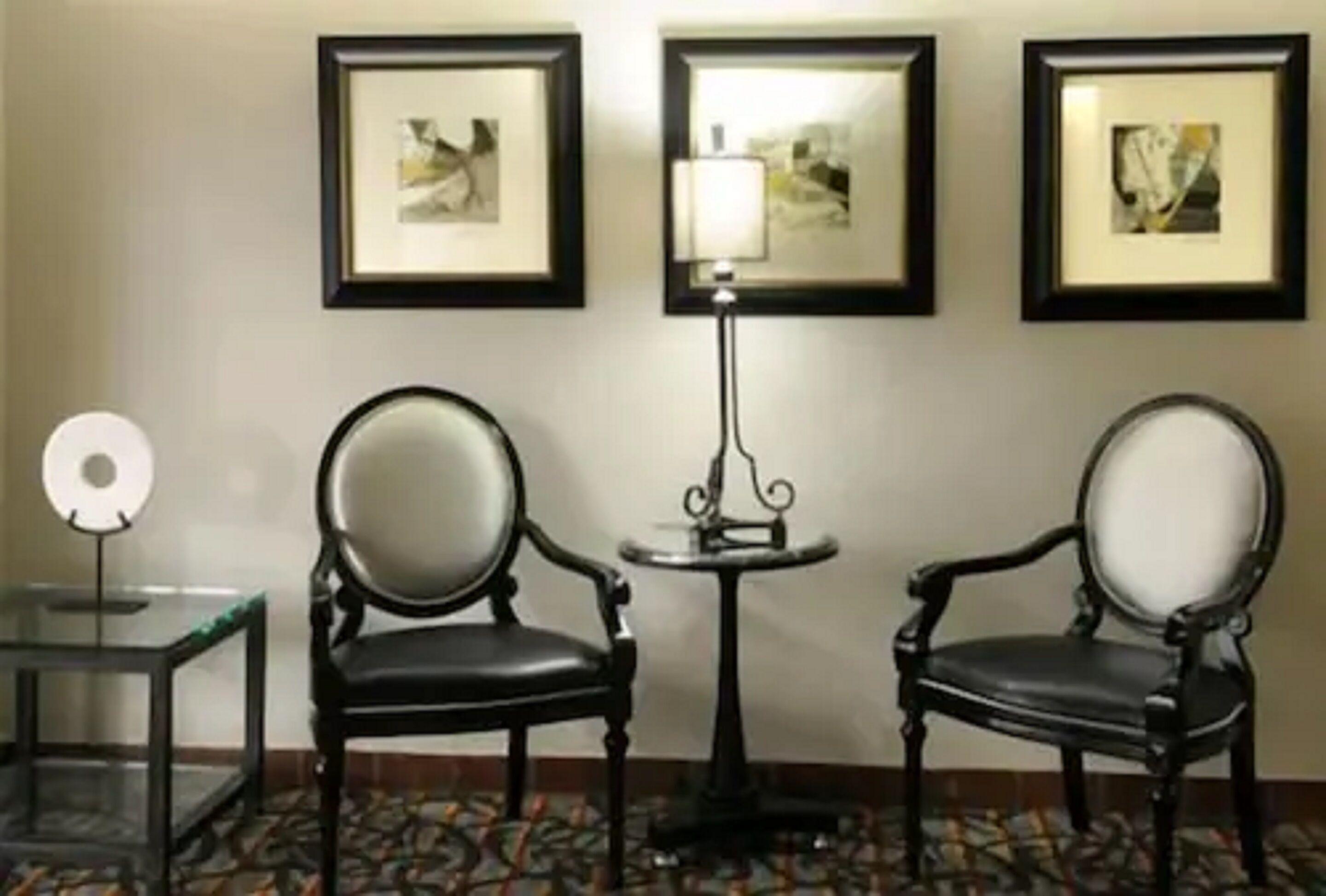 Brent House Hotel 3*