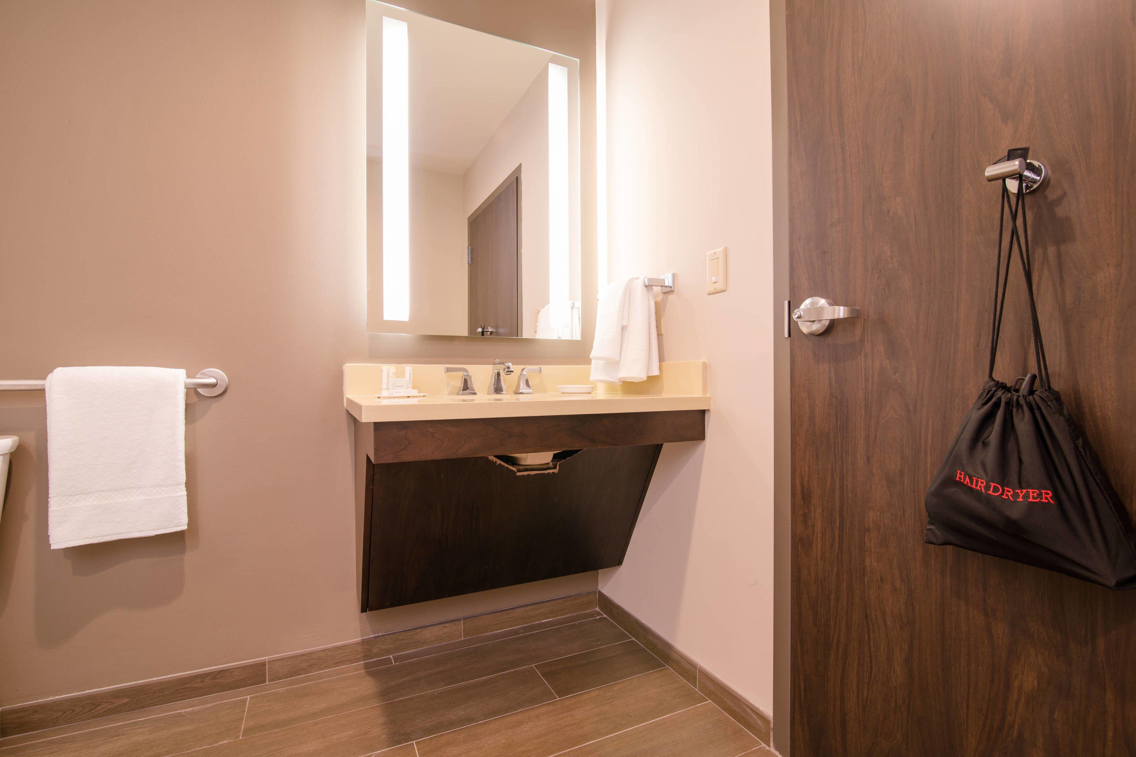 Fairfield By Marriott Inn & Suites New Orleans Downtown French Quarter Area