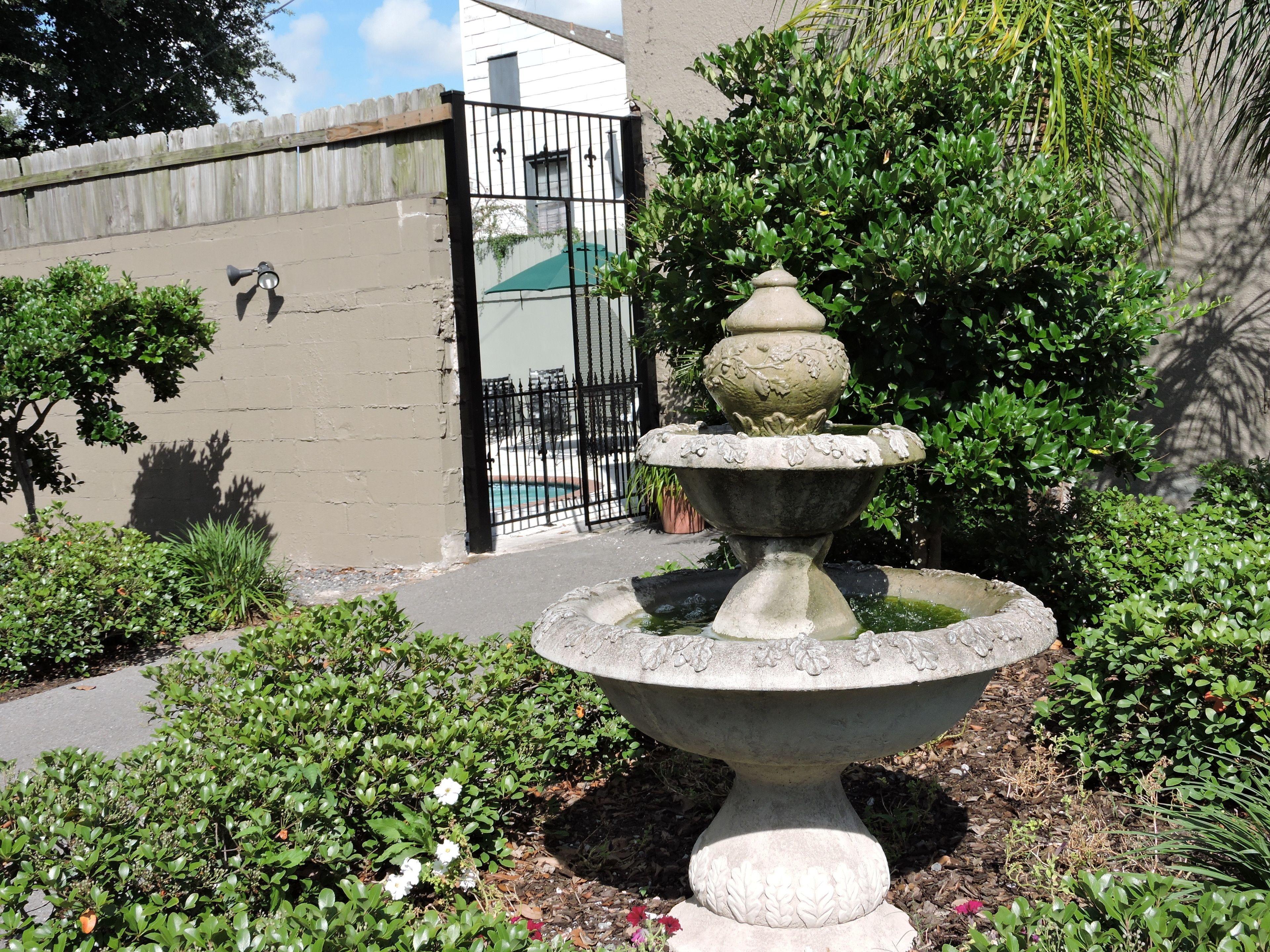 Hotel Courtyard By The French Quarter