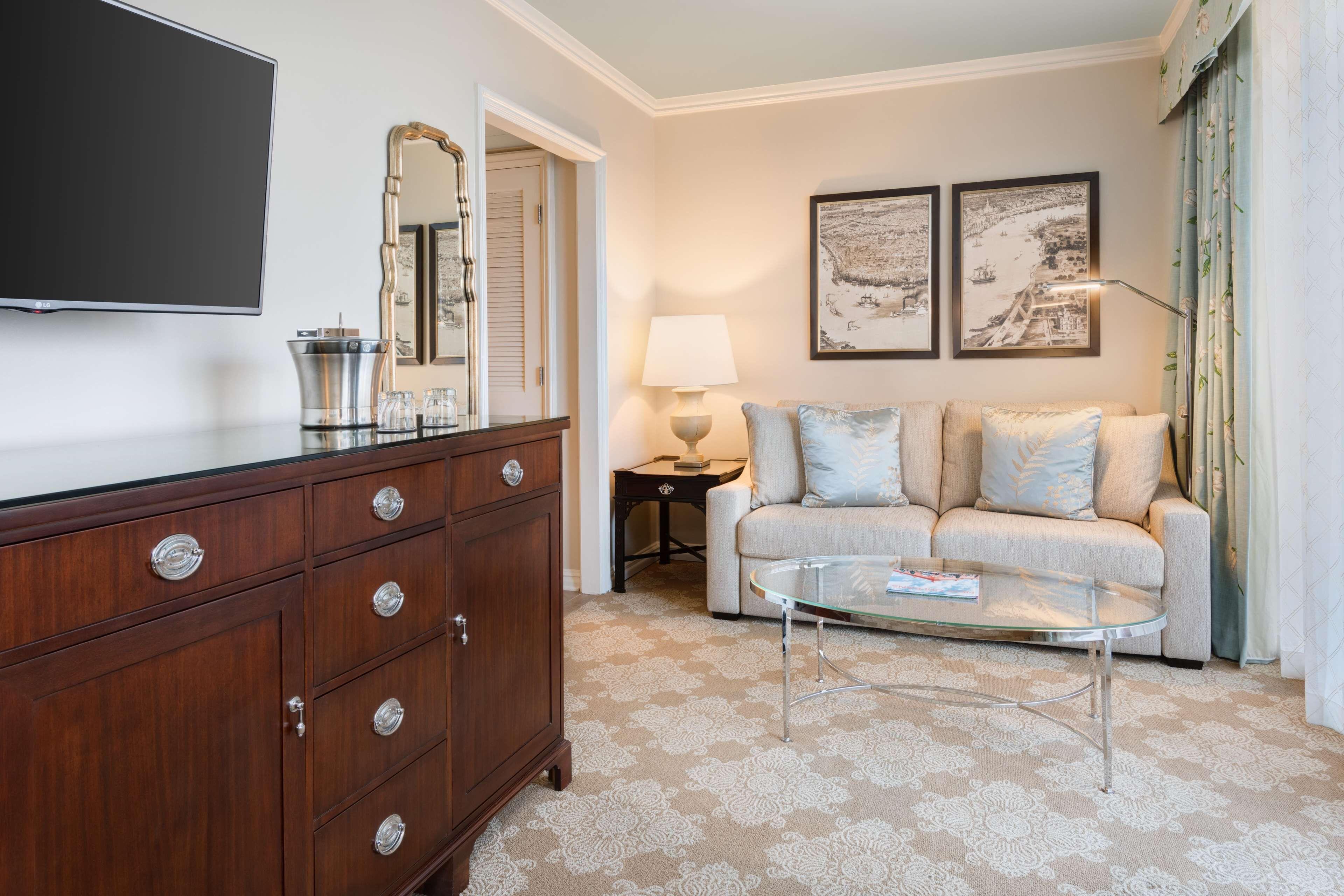 The Windsor Court Hotel 5*