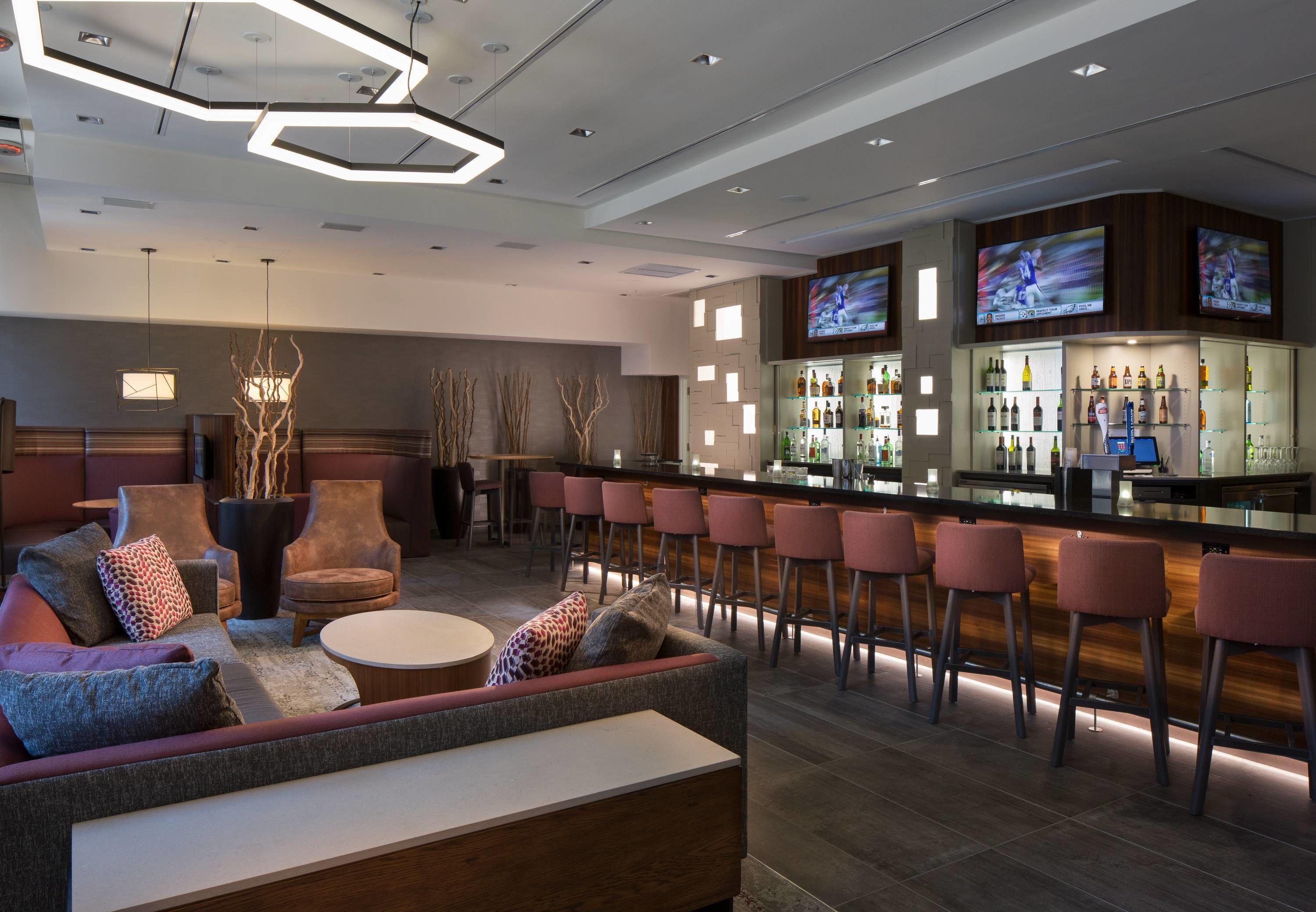 Courtyard By Marriott Downtown Near The French Quarter Hotel