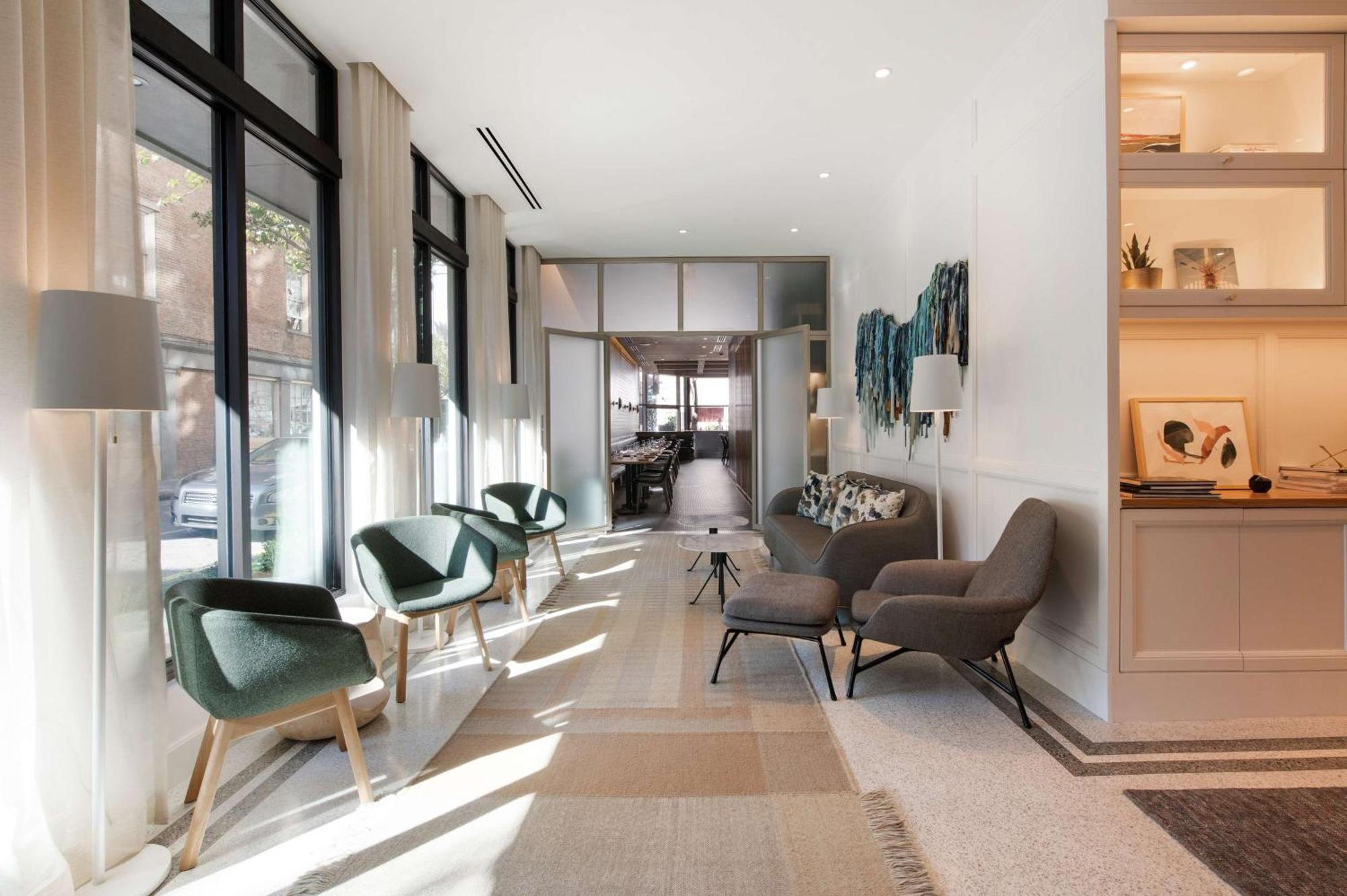 Theo New Orleans, Tapestry Collection By Hilton