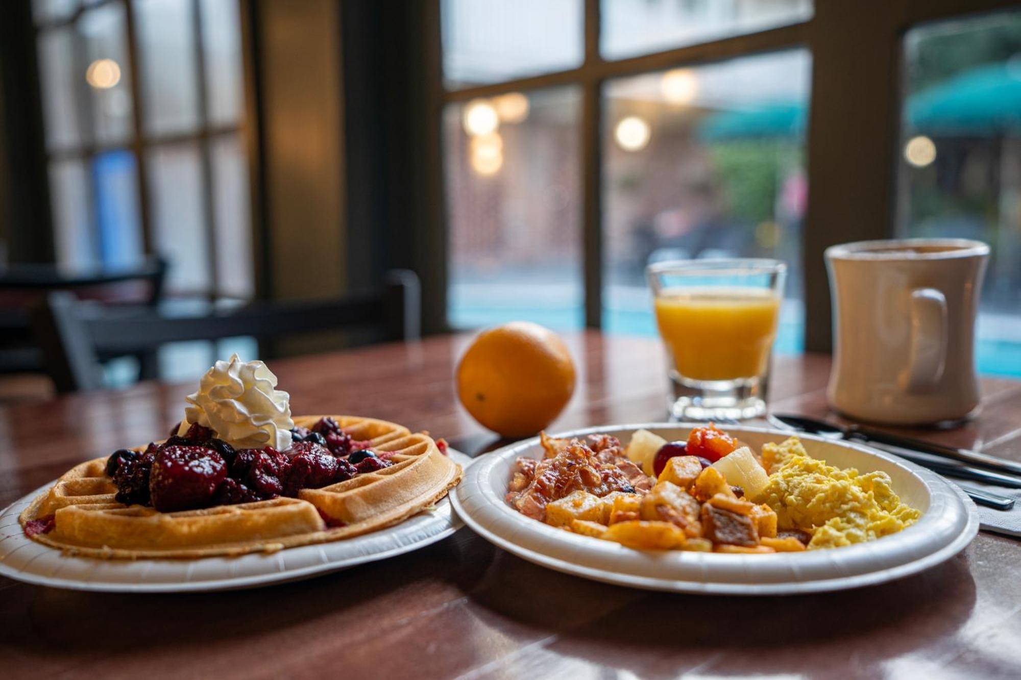 Hotel Western French Quarter Courtyard New Orleans